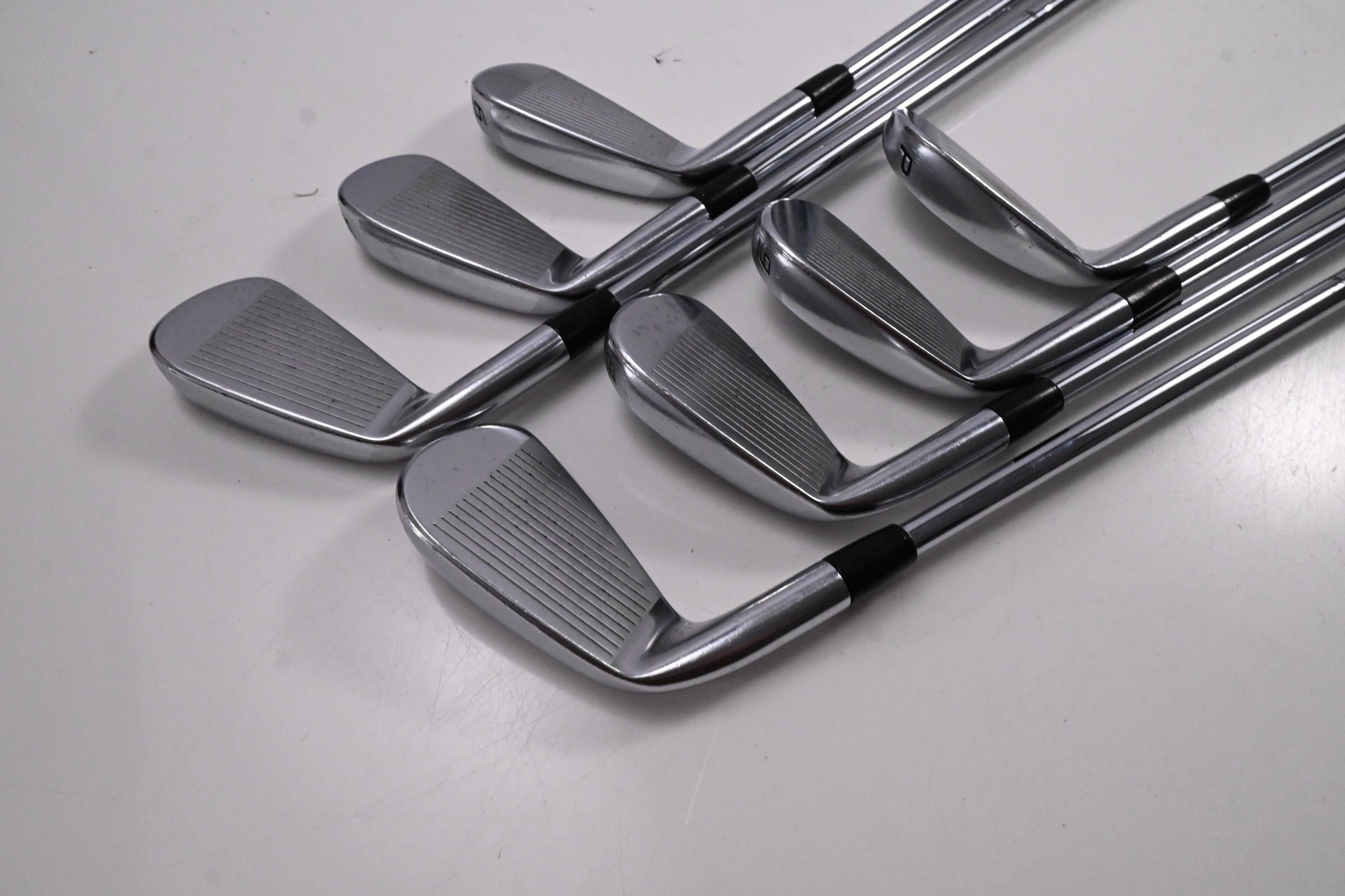Cobra Fly-Z+ Forged Irons / 4-PW / Stiff Flex Dynamic Gold S300 Shafts