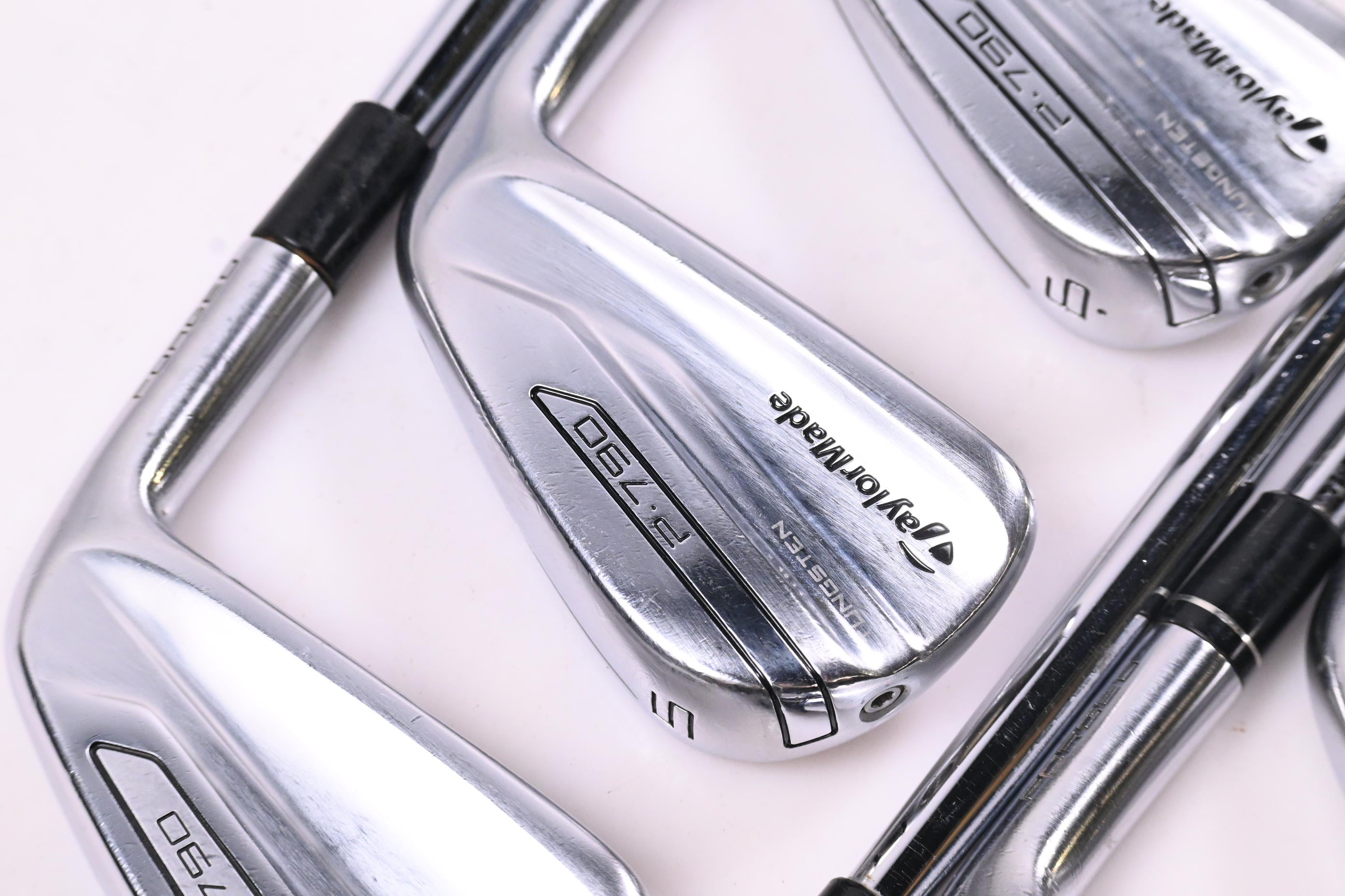 Taylormade P790 2017 Irons / 4-PW / Stiff Flex True Temper Dynamic Gold 105