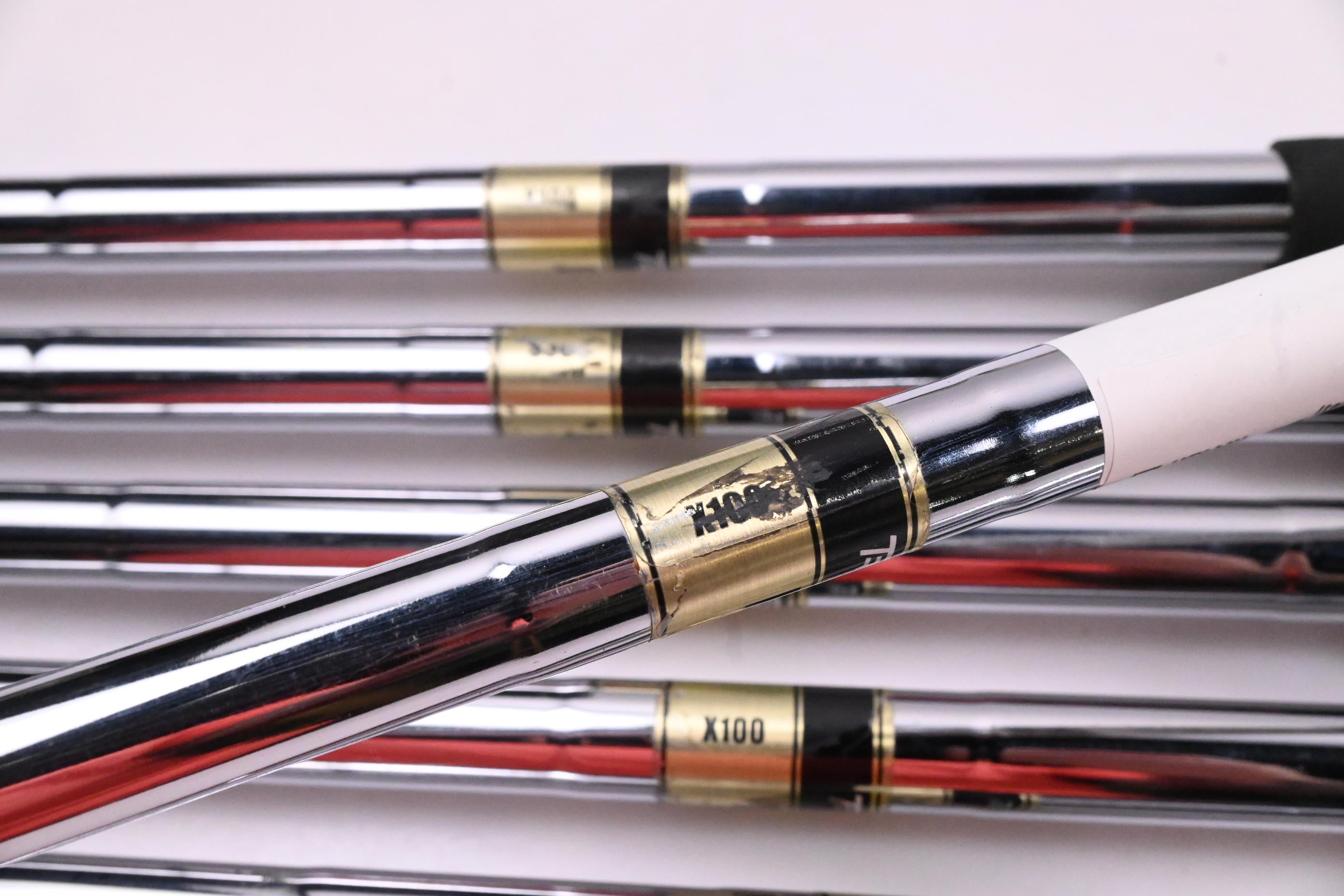 Mizuno Pro 223 Irons / 4-PW / X-Flex Dynamic Gold X100 Shafts