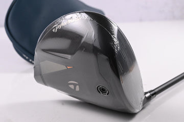 Taylormade Qi4D Max Driver / 10.5 Degree / Senior Flex REAX Red 50 Shaft