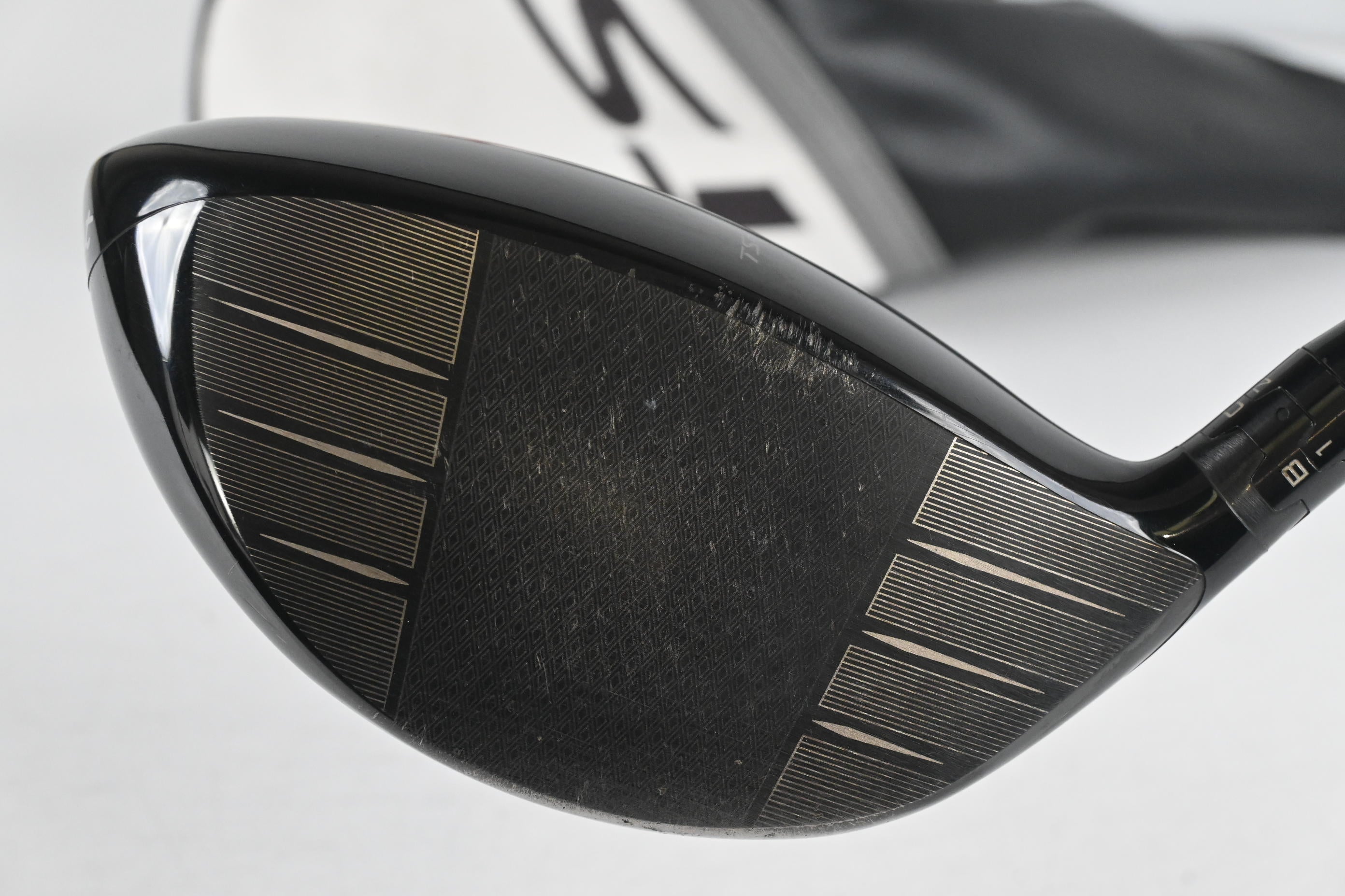 Titleist TSR3 Driver / 9 Degree / Regular Flex HZRDUS Black 60 Shaft