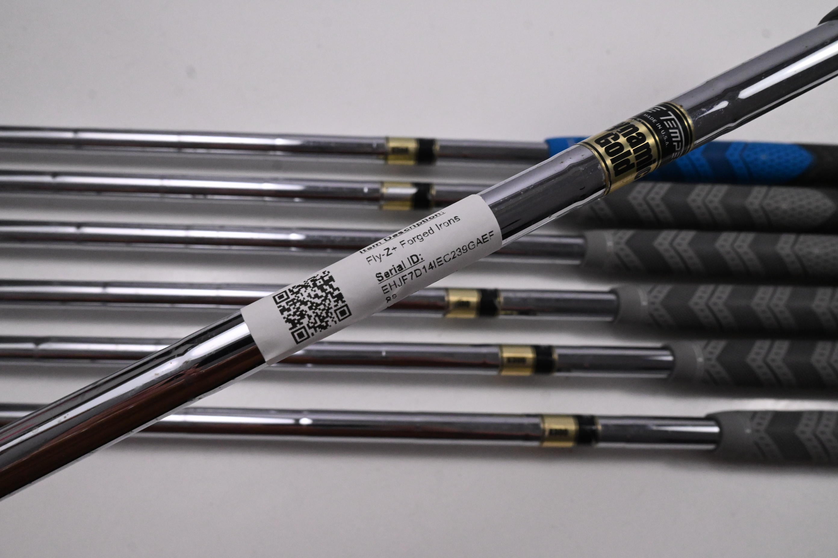 Cobra Fly-Z+ Forged Irons / 4-PW / Stiff Flex Dynamic Gold S300 Shafts
