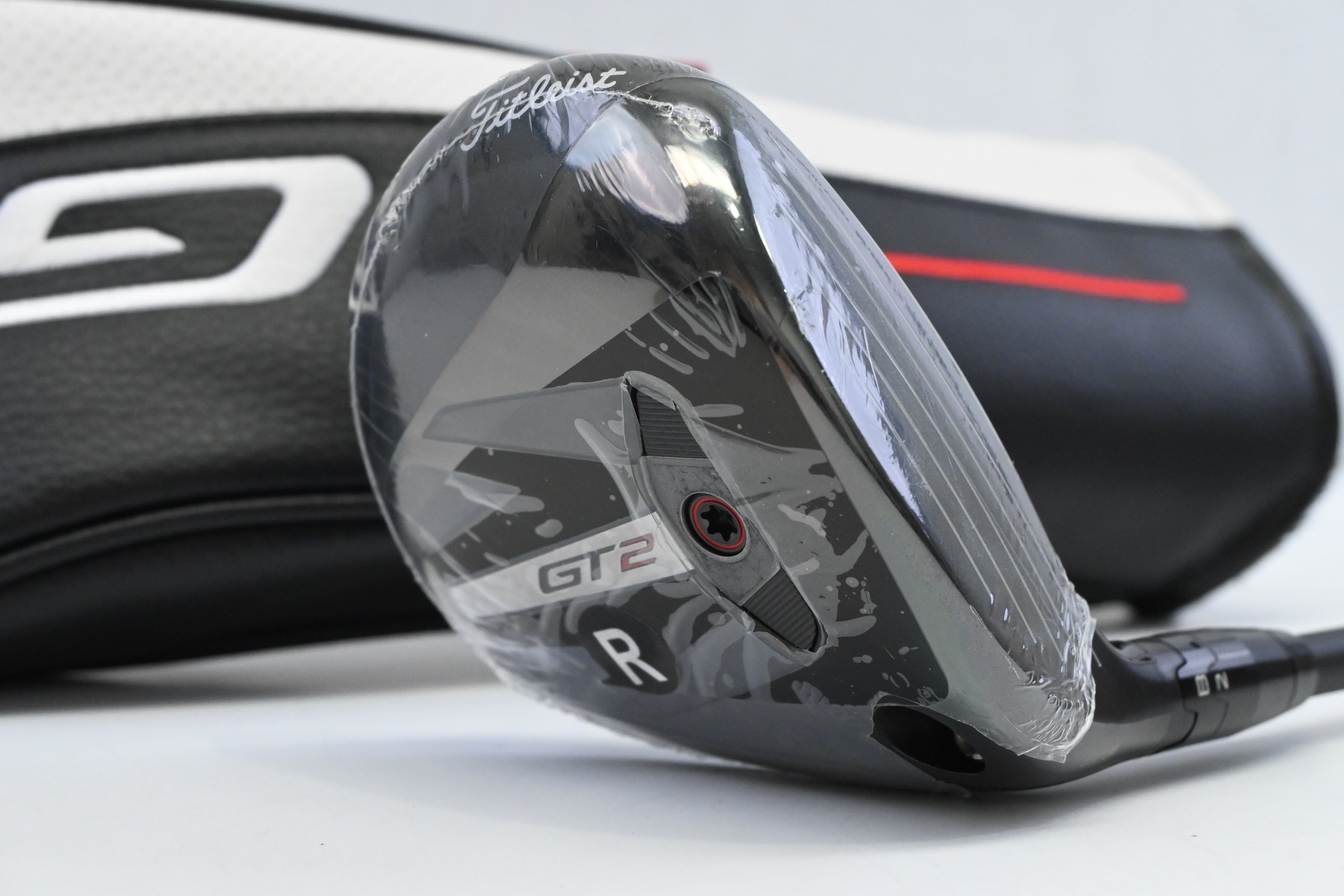 Titleist GT2 #5 Wood / 18 Degree / Regular Flex Tensei 1K Blue 65 Shaft