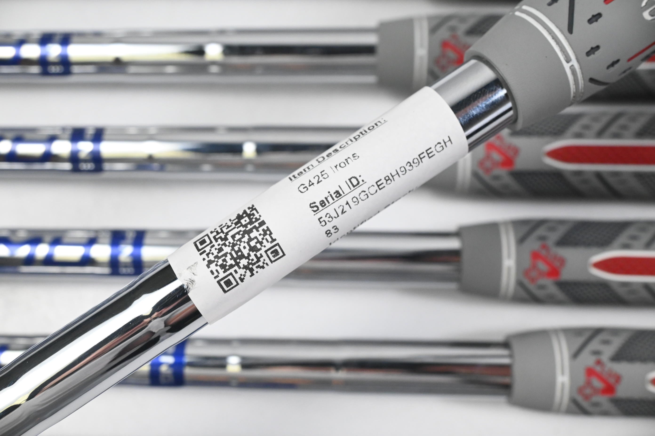Ping G425 Irons / 5-PW+GW+SW / Blue Dot / Regular Flex Ping AWT 2.0 Shafts