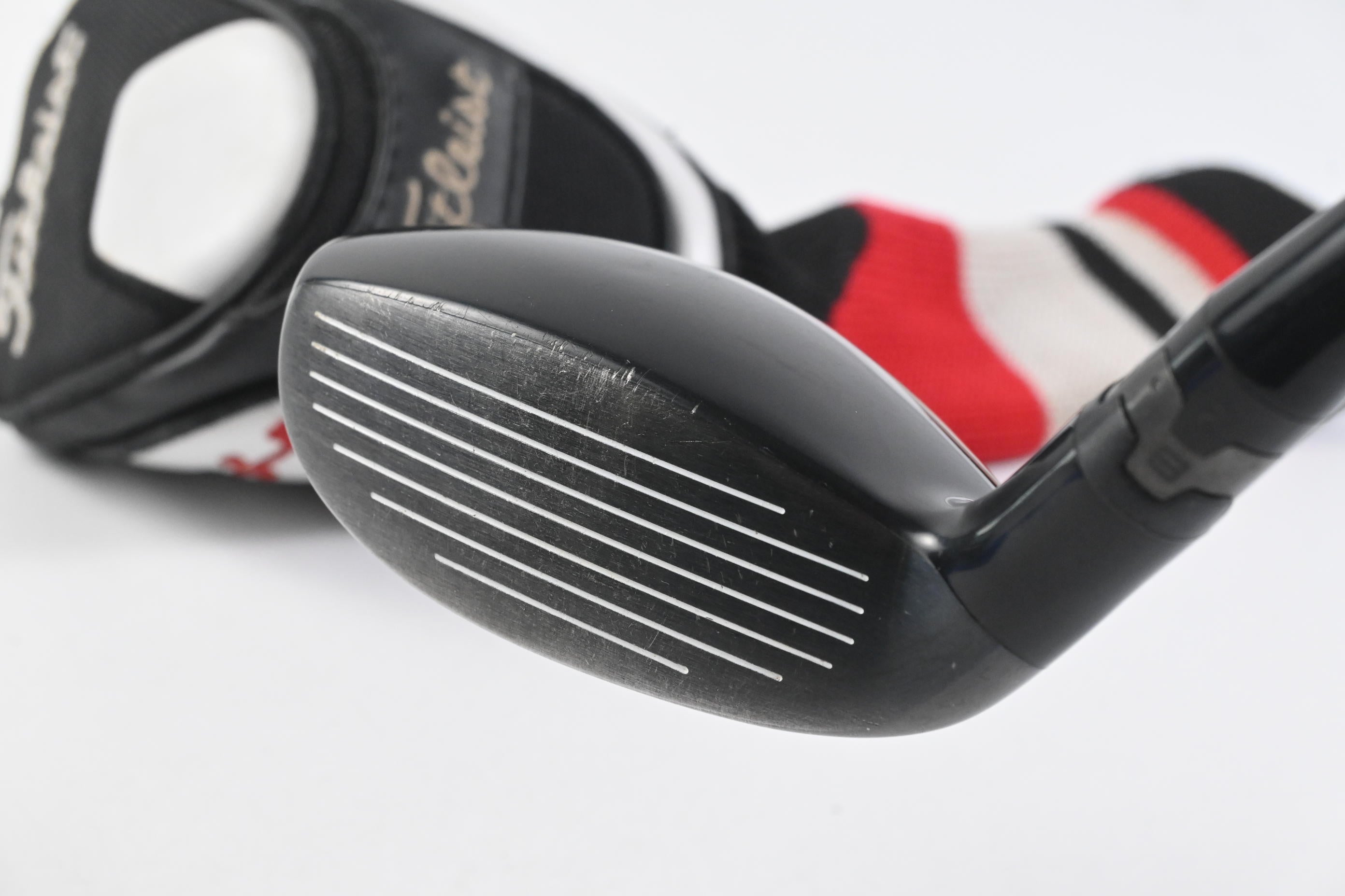 Titleist 910H #2 Hybrid / 17 Degree / Regular Flex Diamana 'ilima 71 Shaft