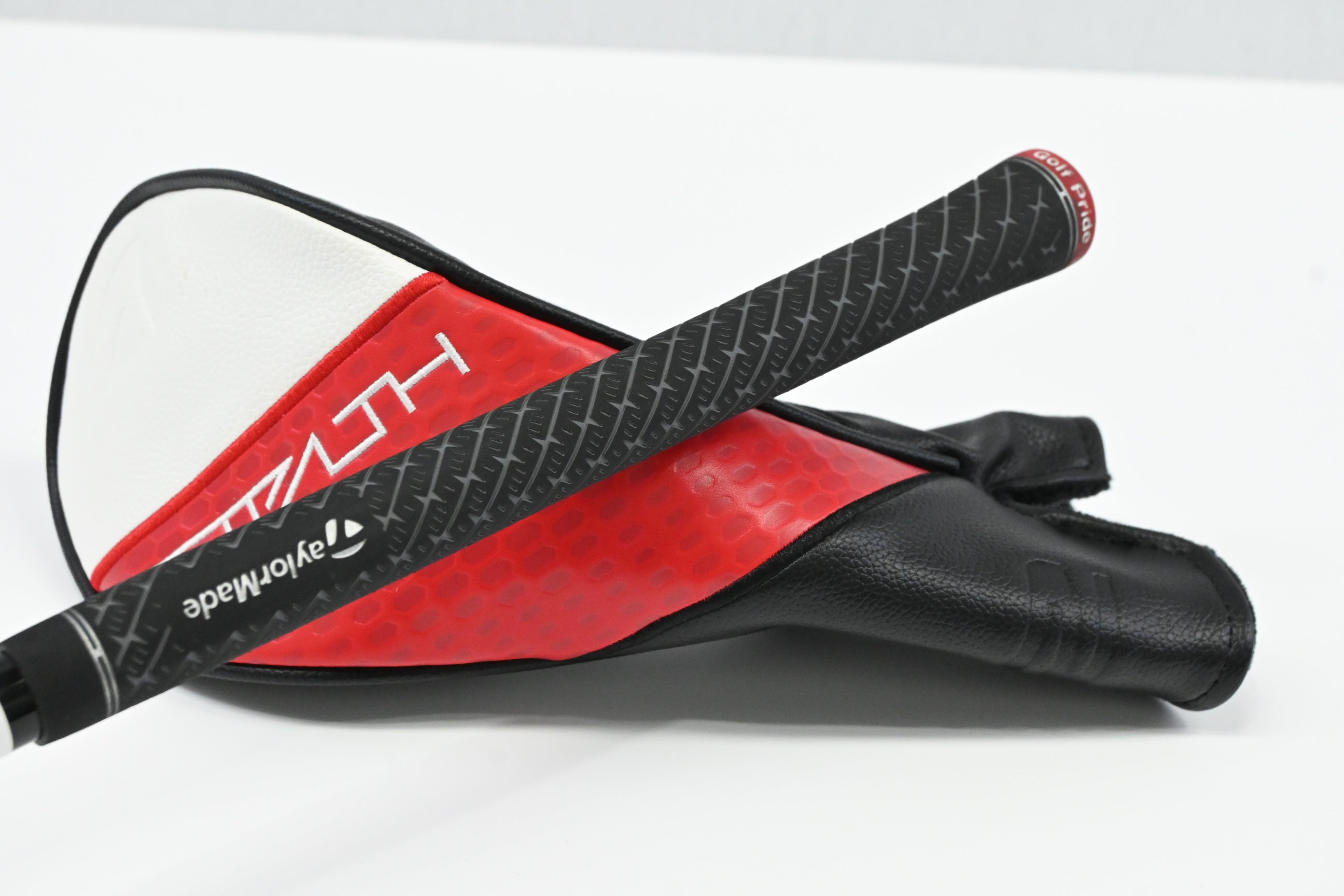 Taylormade Stealth 2 HD #5 Wood / 19 Degree / Stiff Flex Kai'li Red 75 Shaft