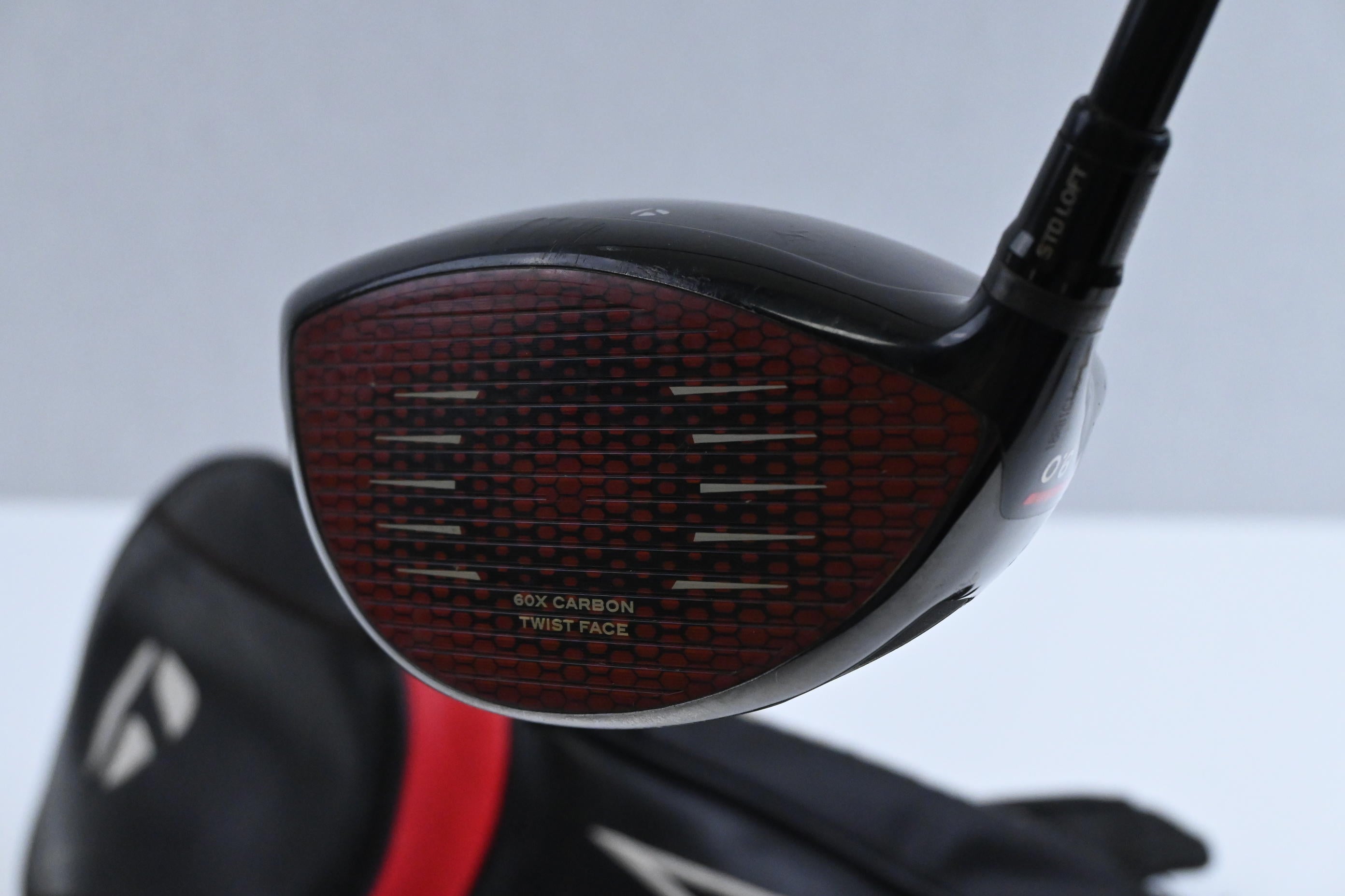 Taylormade Stealth Plus Driver / 9 Degree / Stiff Flex HZRDUS Smoke Red RDX 60