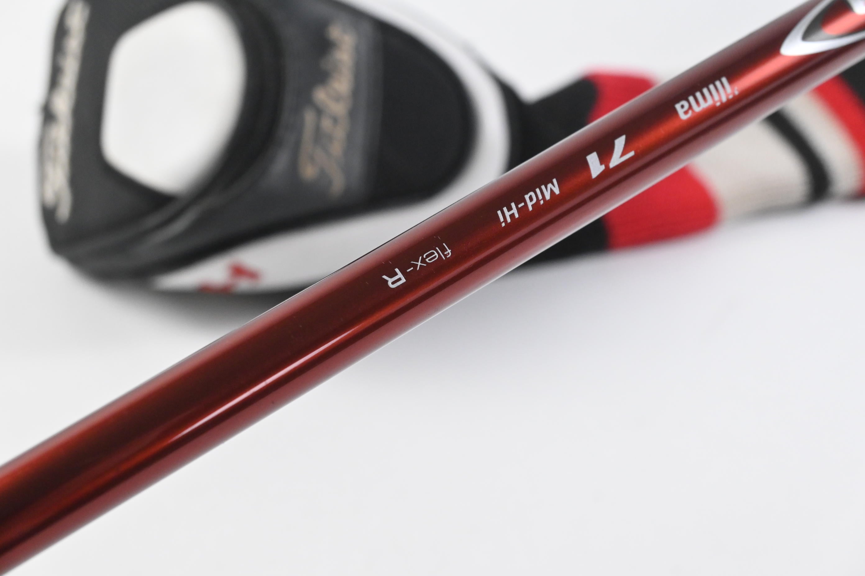 Titleist 910H #2 Hybrid / 17 Degree / Regular Flex Diamana 'ilima 71 Shaft