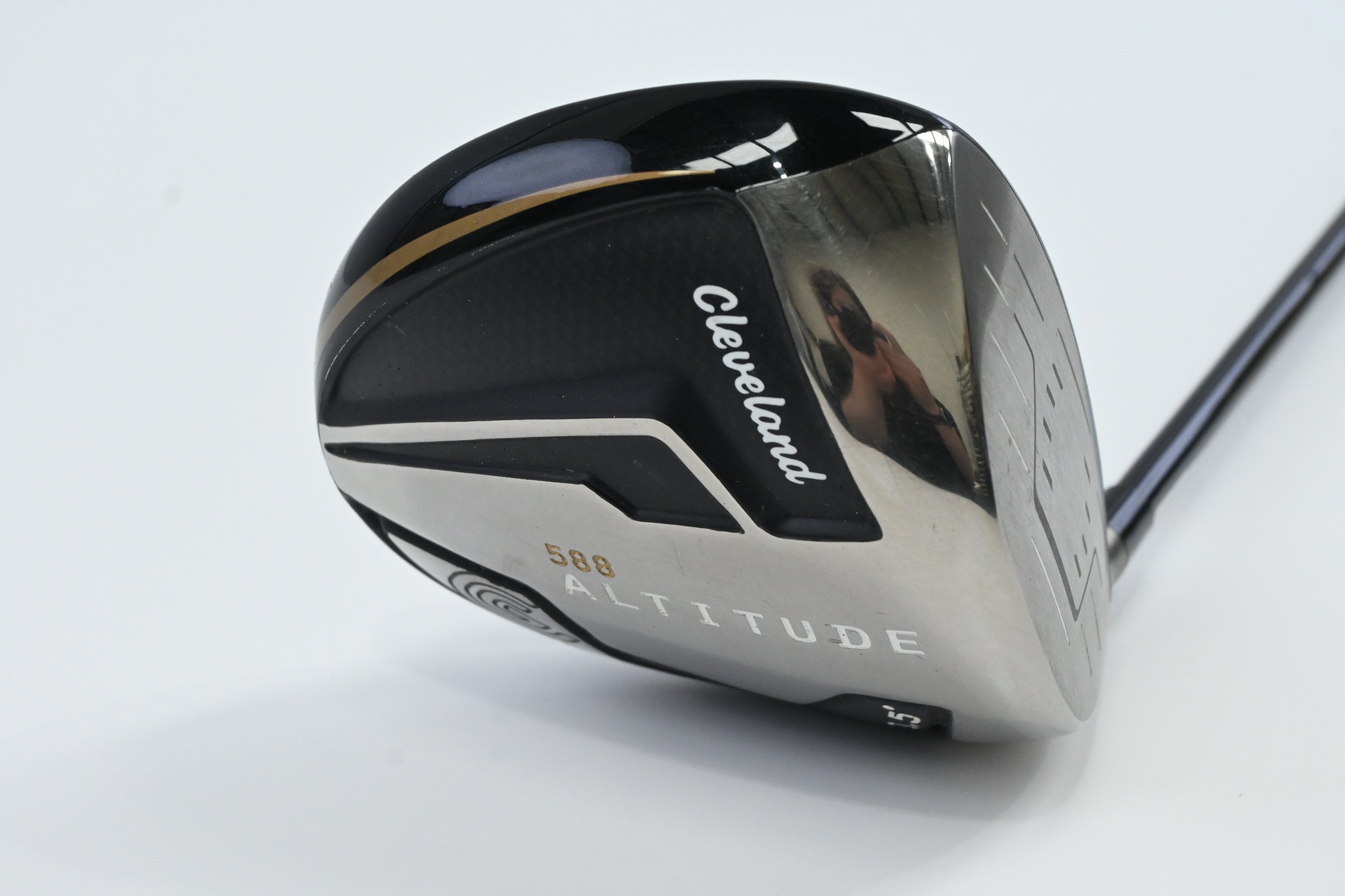 Cleveland 588 Altitude Driver / 10.5 Degree / Regular Flex Matrix Shaft