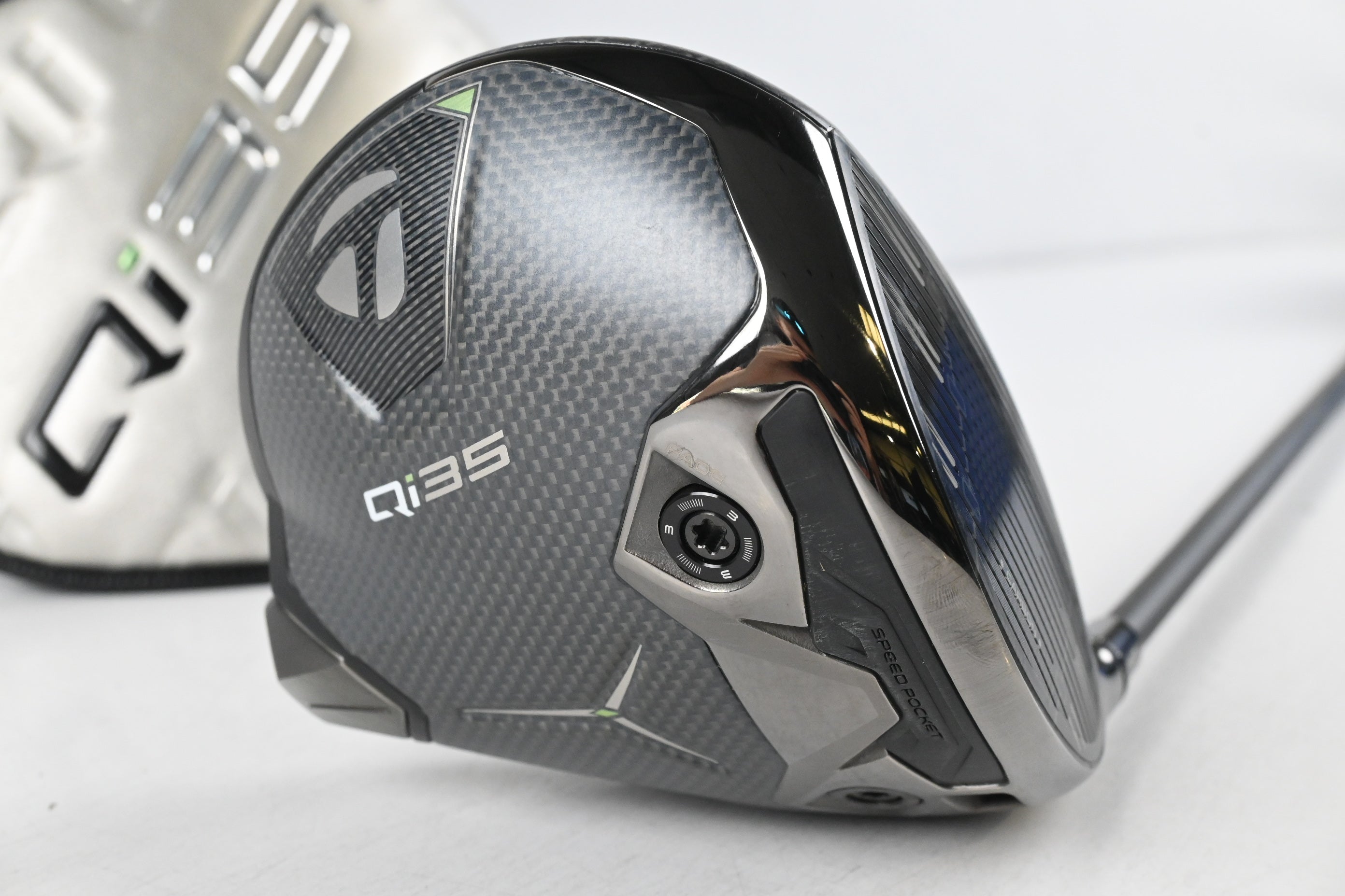 Taylormade Qi35 LS Driver / 9 Degree / Stiff Flex Kai'li Dark Waves White 60 Shaft