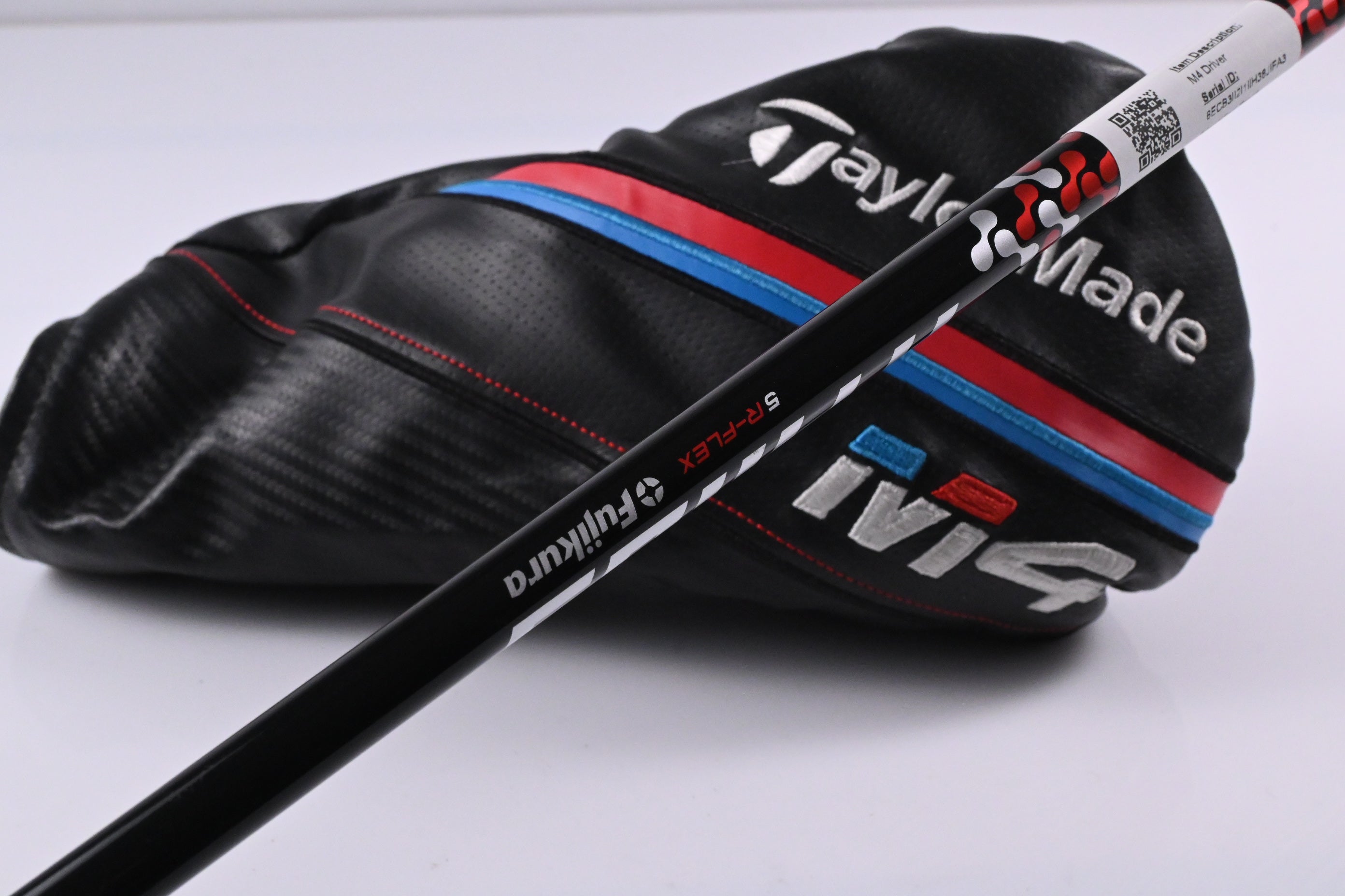 Left Hand Taylormade M4 Driver / 10.5 Degree / Regular Flex Atmos Red 5 Shaft