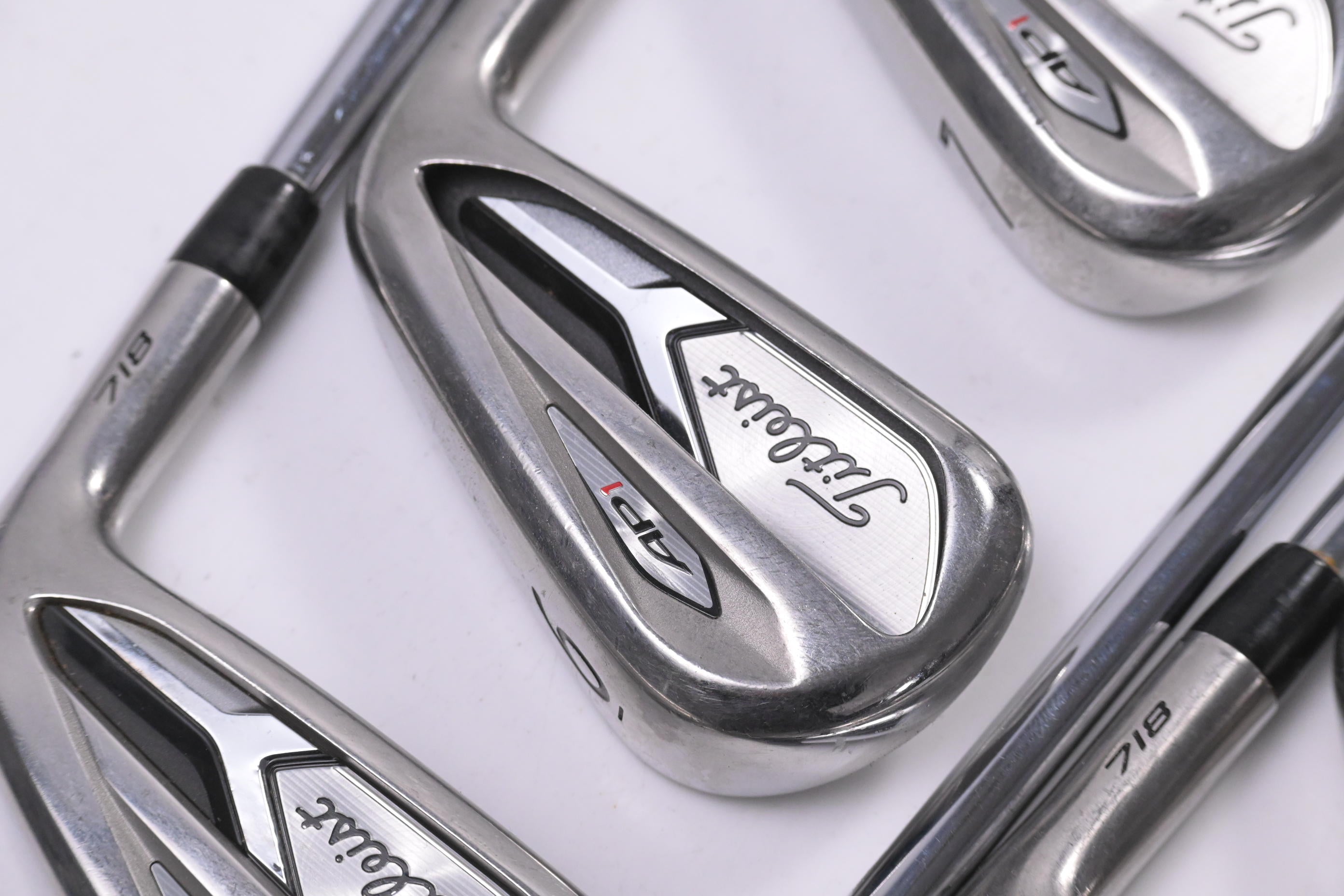 Titleist 718 AP1 Irons / 5-PW+48° / Regular Flex AMT Red R300 Shafts
