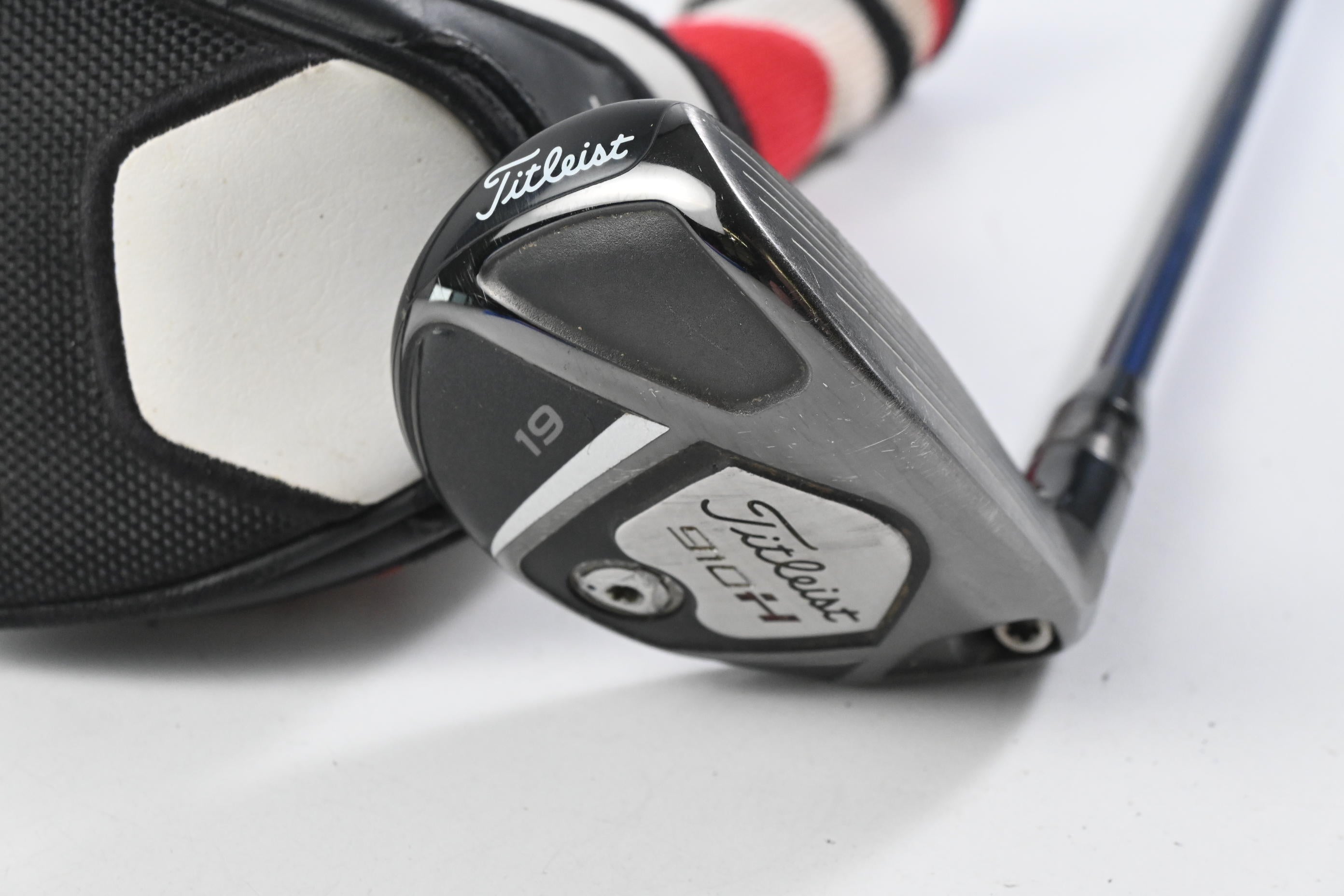 Titleist 910H #3 Hybrid / 19 Degree / Stiff Flex Diamana Kai'li Blue 80 Shaft