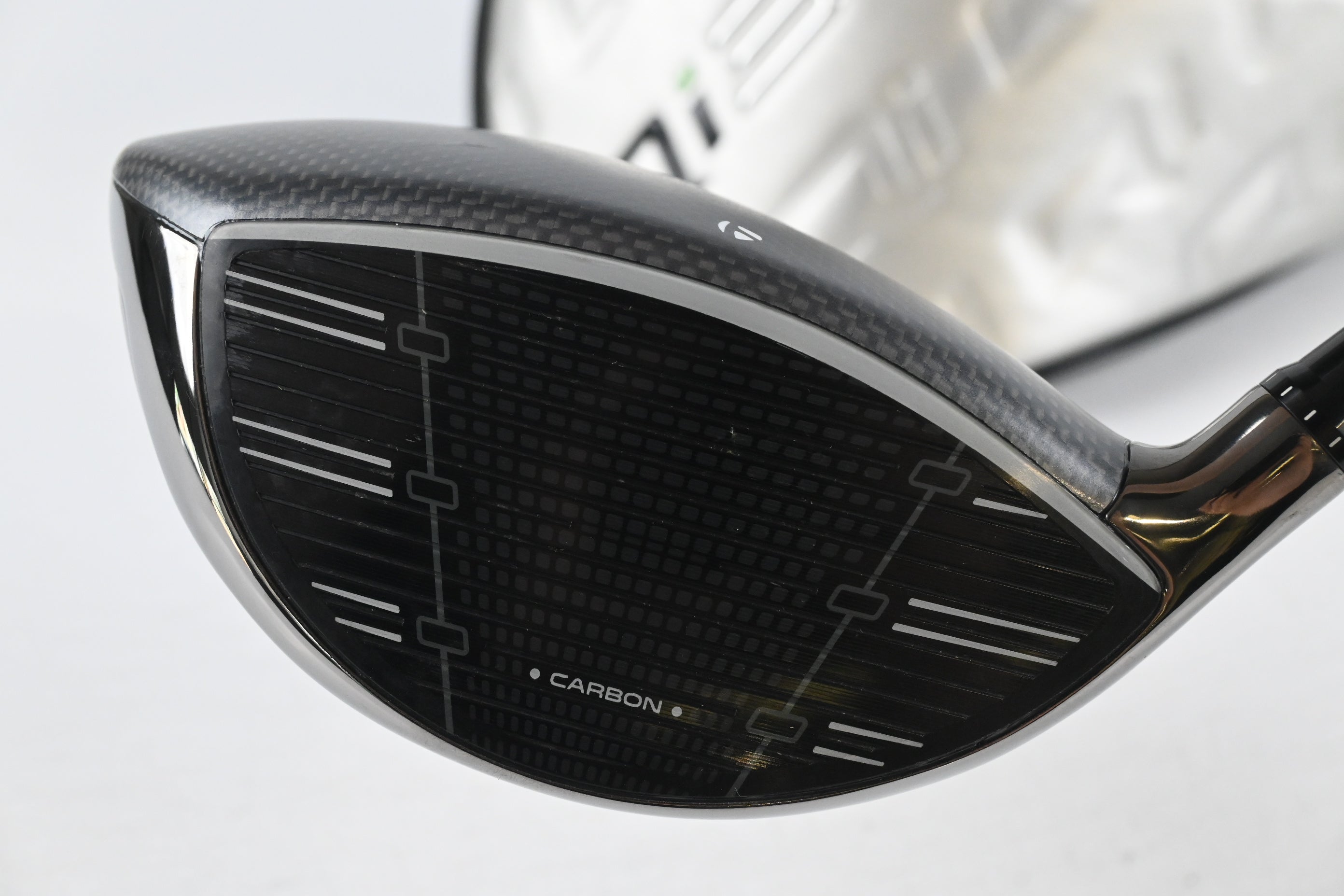 Taylormade Qi35 LS Driver / 9 Degree / Stiff Flex Kai'li Dark Waves White 60 Shaft