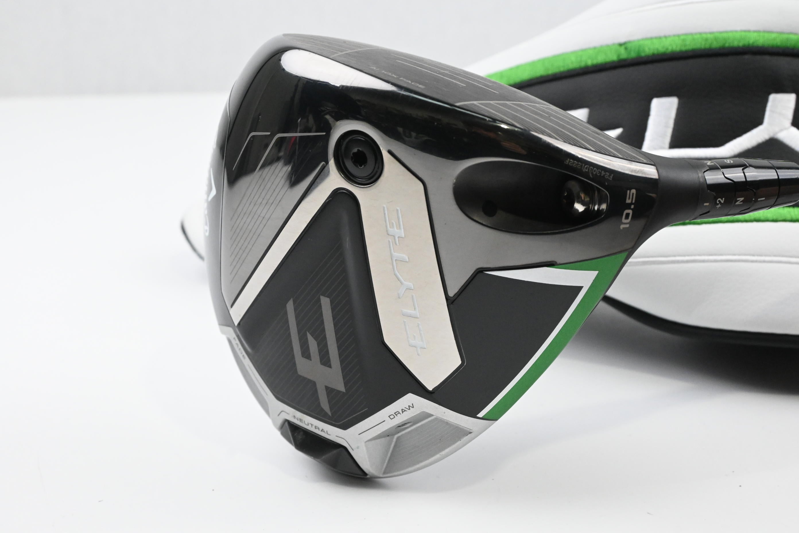 Callaway Elyte Driver / 10.5 Degree / Regular Flex Vanquish 4 Shaft