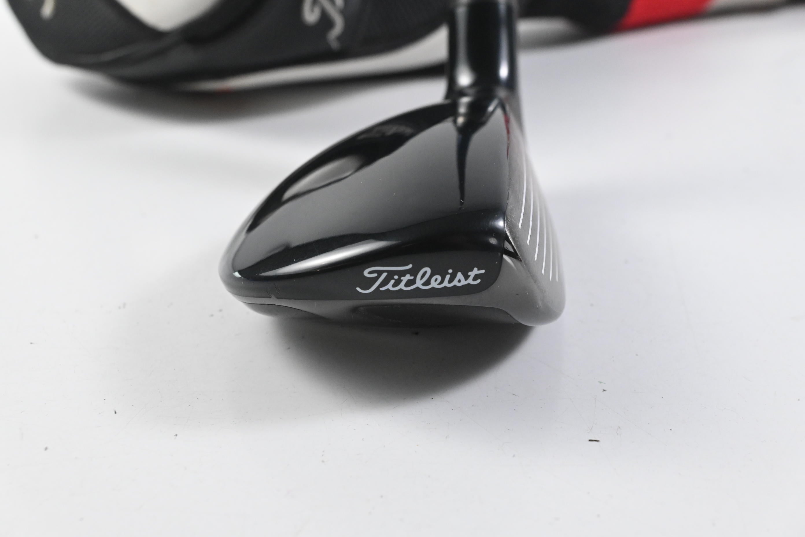 Titleist 910H #3 Hybrid / 19 Degree / Stiff Flex Diamana Kai'li Blue 80 Shaft