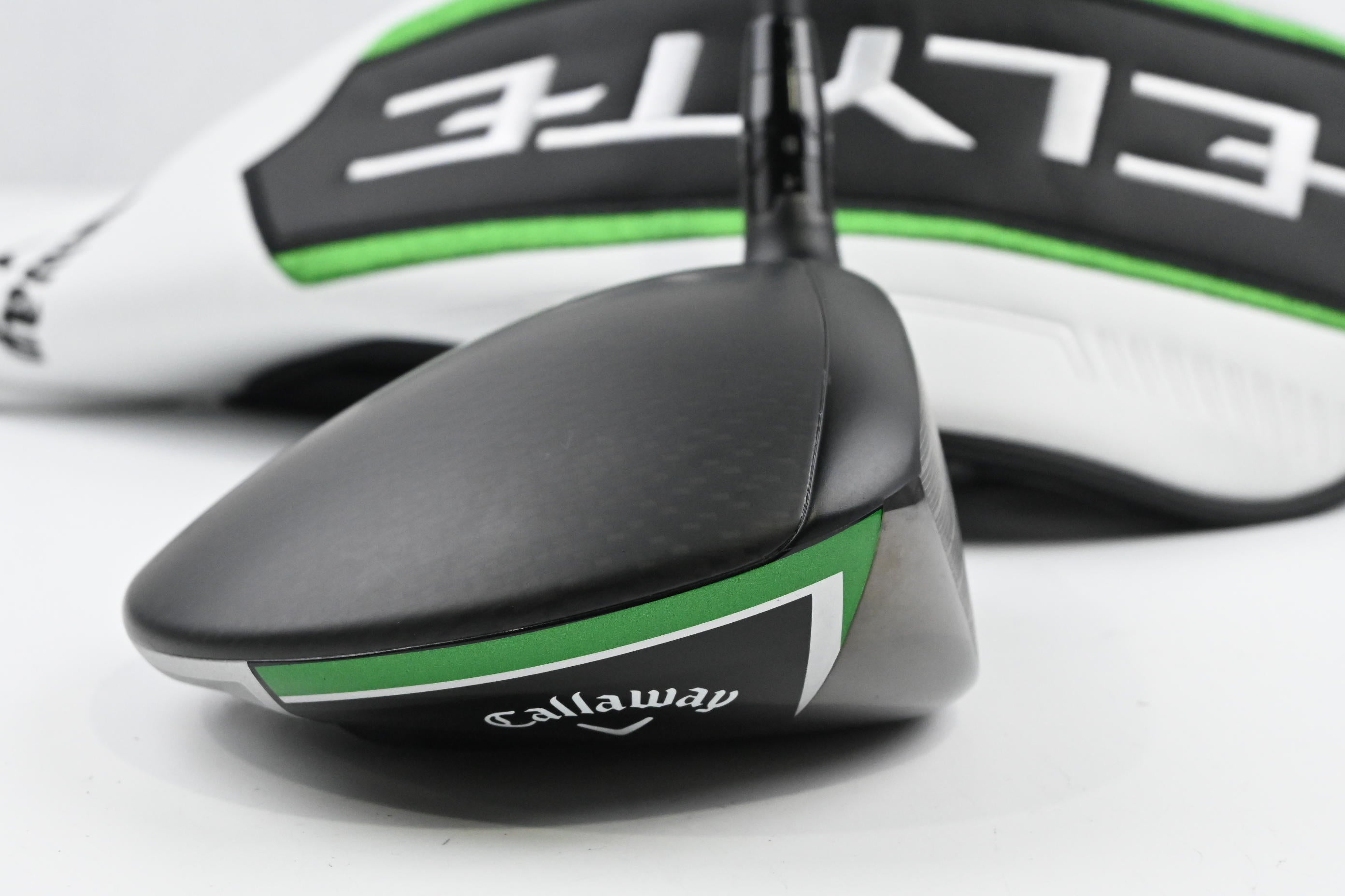 Callaway Elyte Driver / 10.5 Degree / Regular Flex Vanquish 4 Shaft