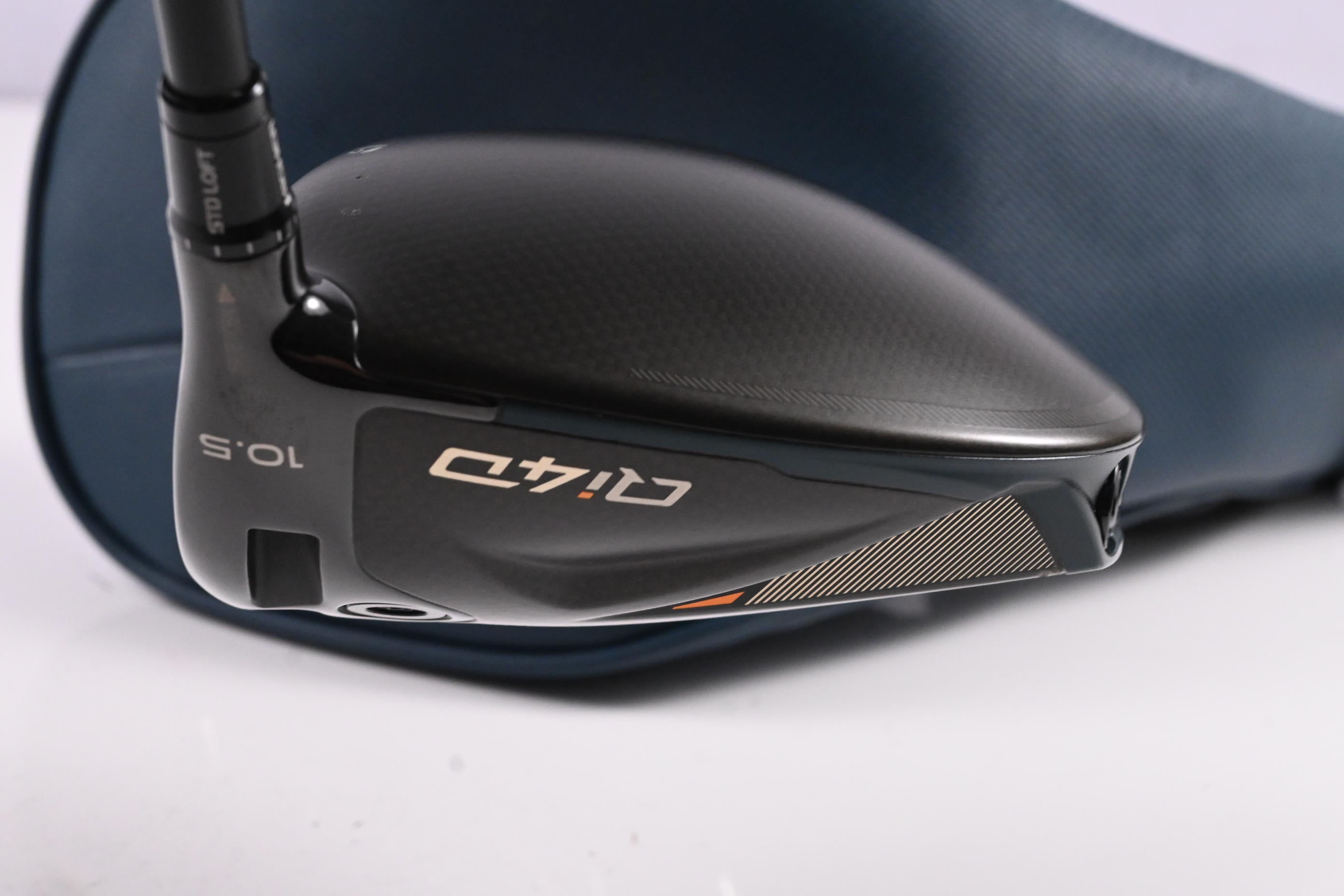 Taylormade Qi4D Max Driver / 10.5 Degree / Regular Flex UST Mamiya Nanocore 5