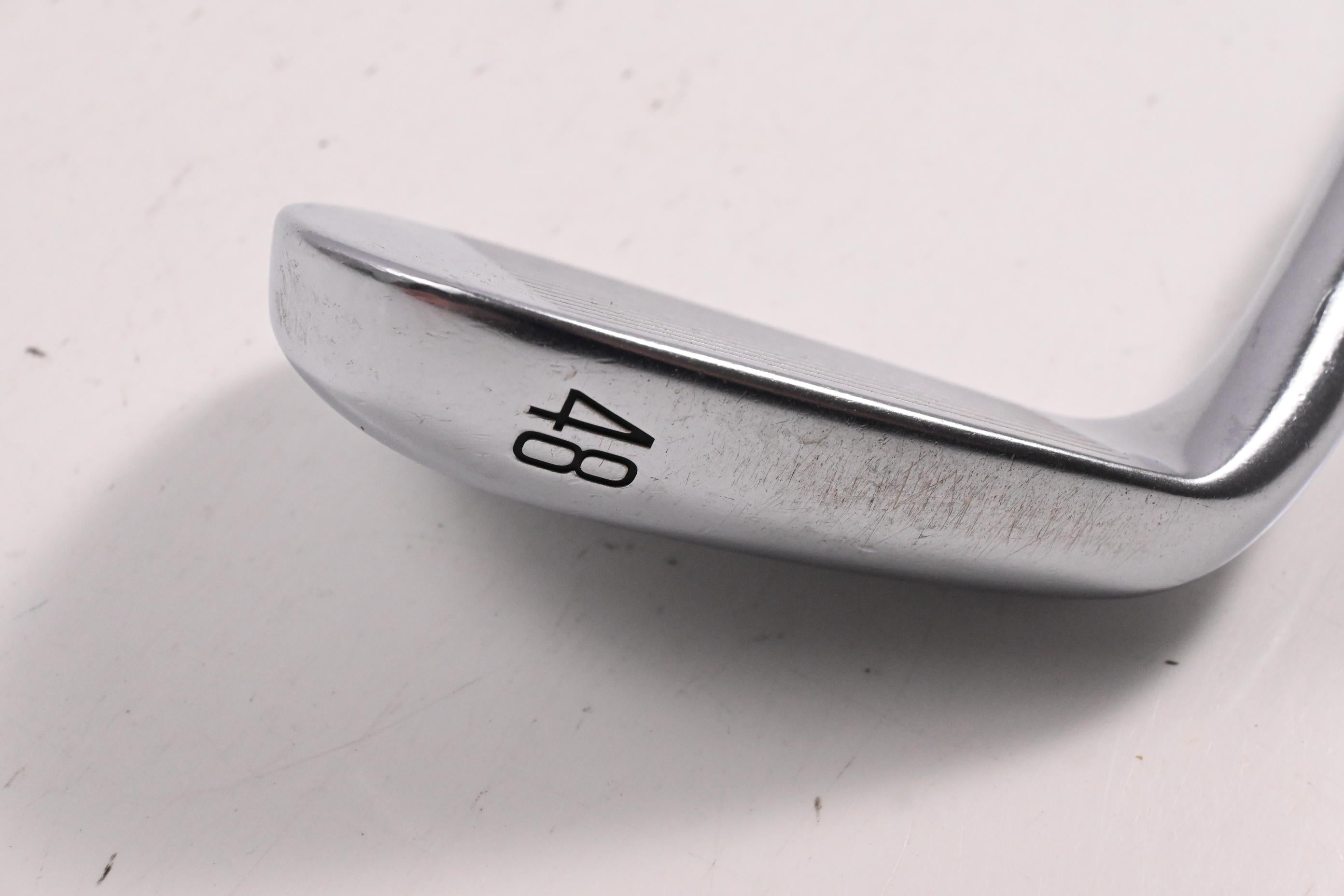 Titleist T350 Pitching Wedge / 48 Degree / Stiff Flex Dynamic Gold Mid 115 S300