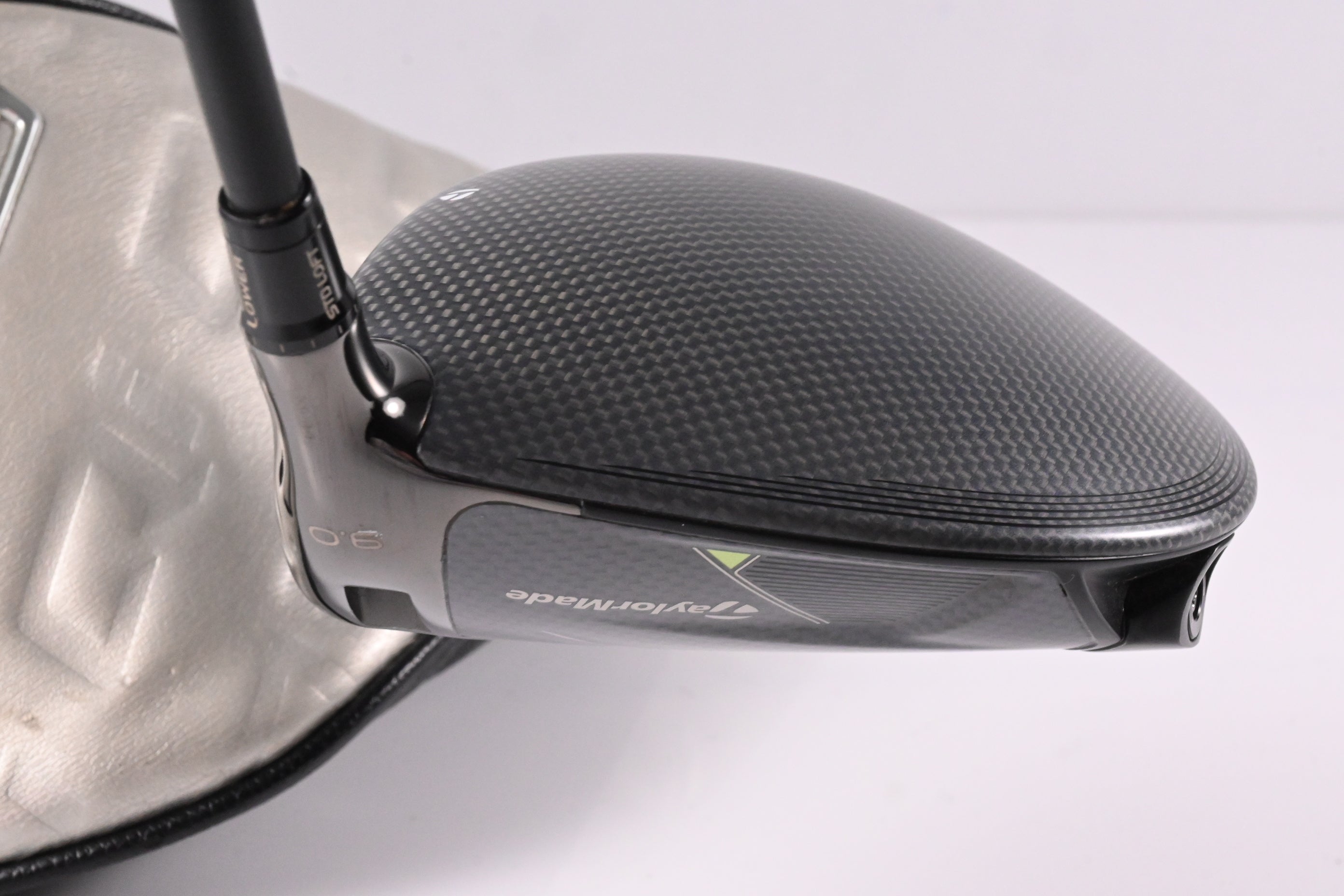 Taylormade Qi35 Driver / 9 Degree / Stiff Flex Kai'li Dark Waves White 60 Shaft