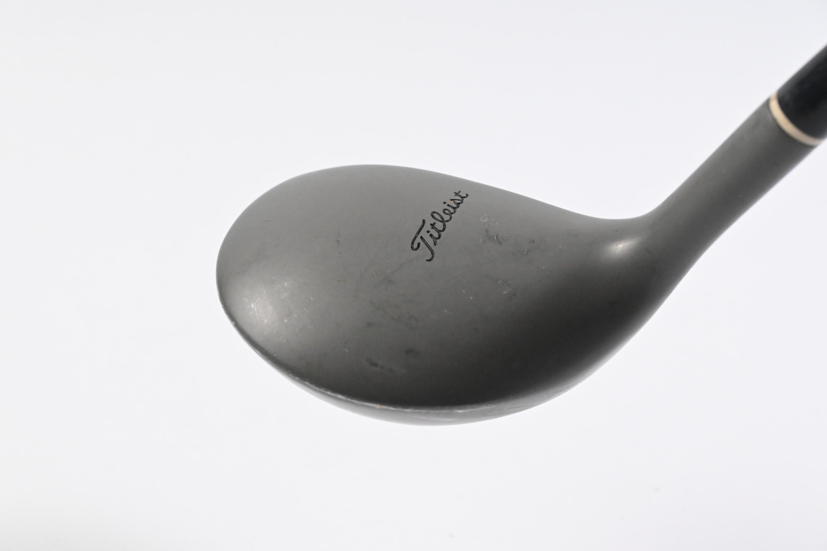 Left Hand Titleist #5 Wood / 20 Degree / Regular Flex Dynamic Gold R3000 Shaft