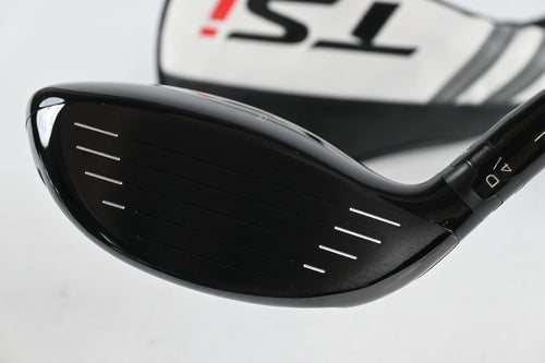 Titleist TSi2 #3 Wood / 16.5 Degree / Regular Flex Ventus Blue 6 Velocore Shaft