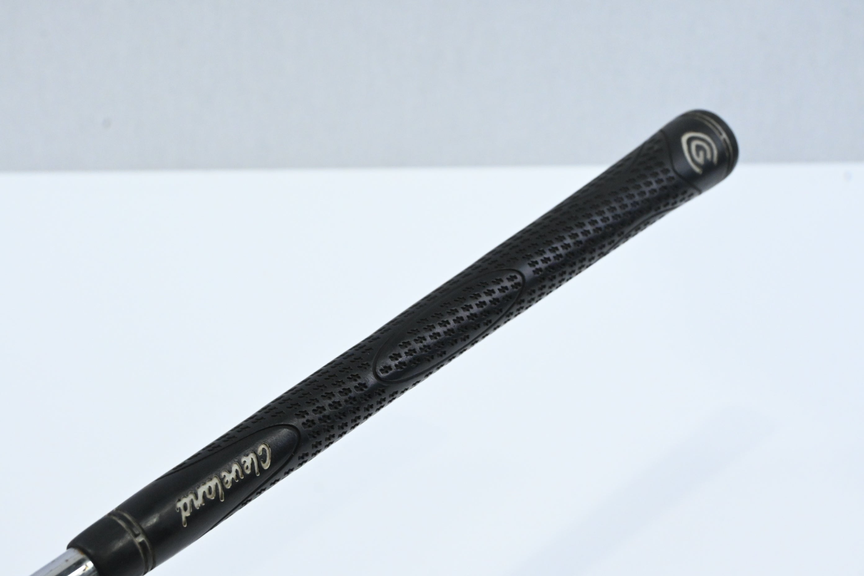 Cleveland Reg 588 RTG Gap Wedge / 53 Degree / Wedge Flex Dynamic Gold Shaft