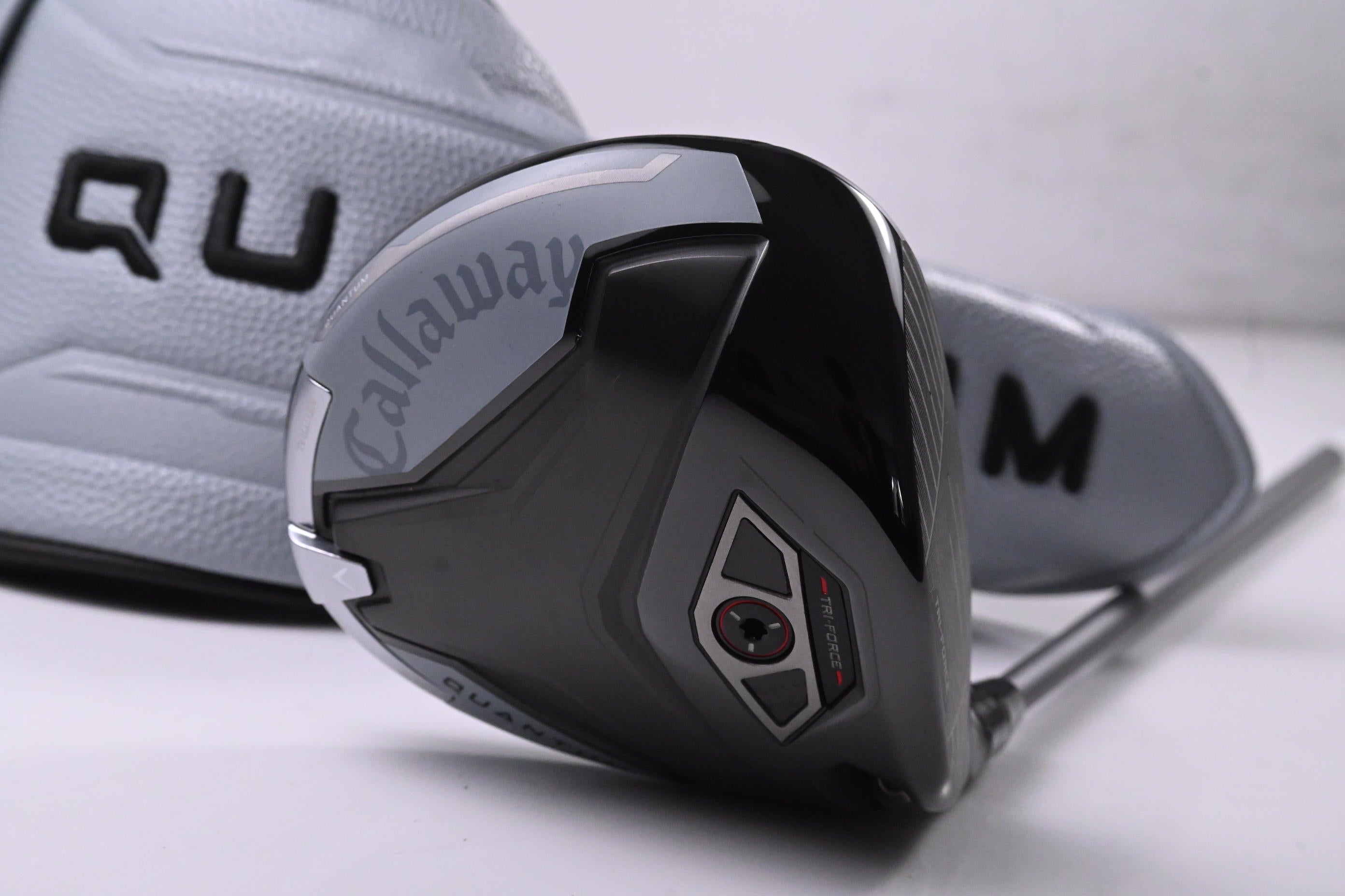 Callaway Quantum Max Driver / 10.5 Degree / Stiff Flex Denali Frost Silver 50