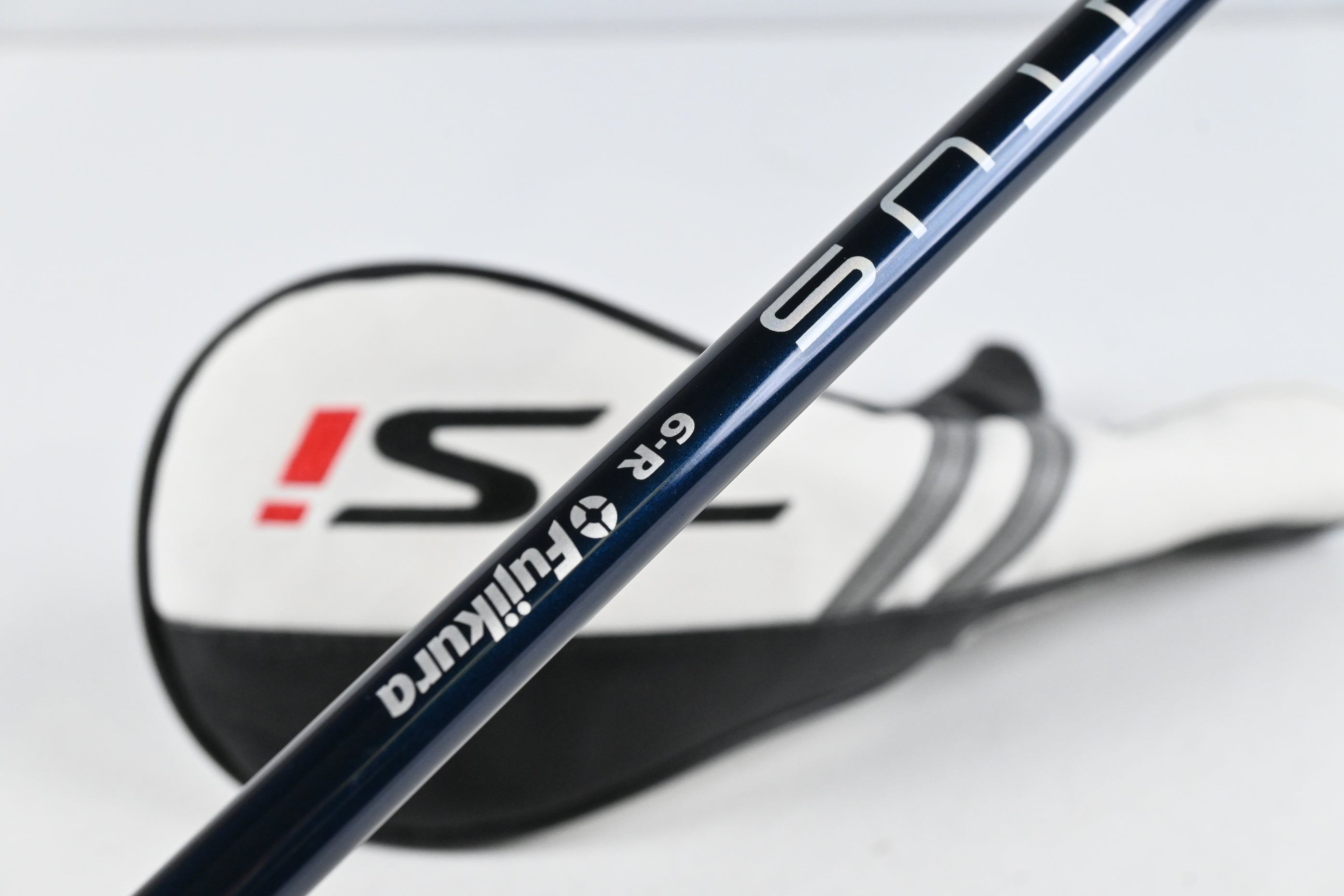 Titleist TSi2 #3 Wood / 16.5 Degree / Regular Flex Ventus Blue 6 Velocore Shaft