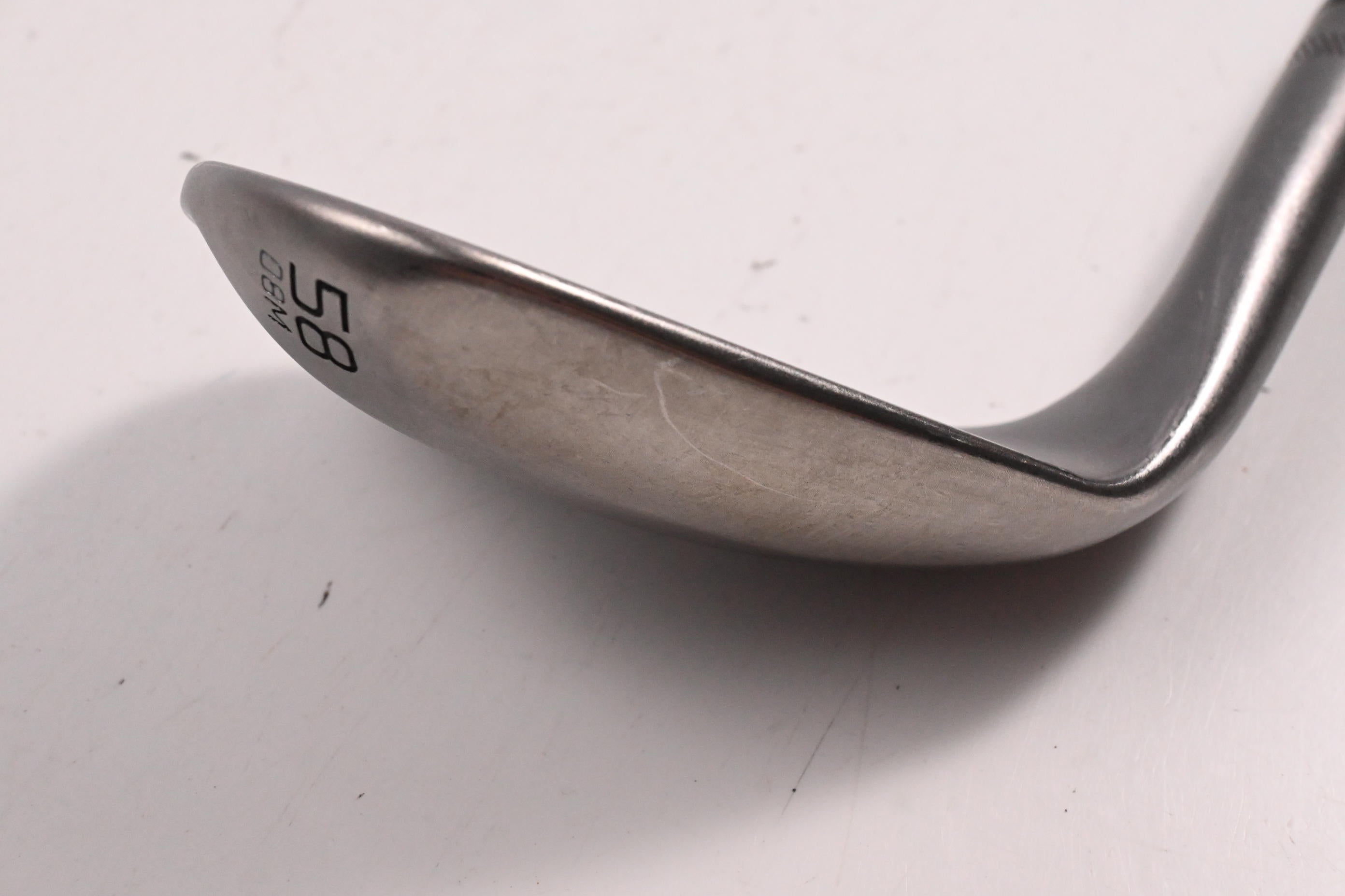 Titleist Vokey SM10 Lob Wedge / 58 Degree / Wedge Flex Dynamic Gold 105 Shaft