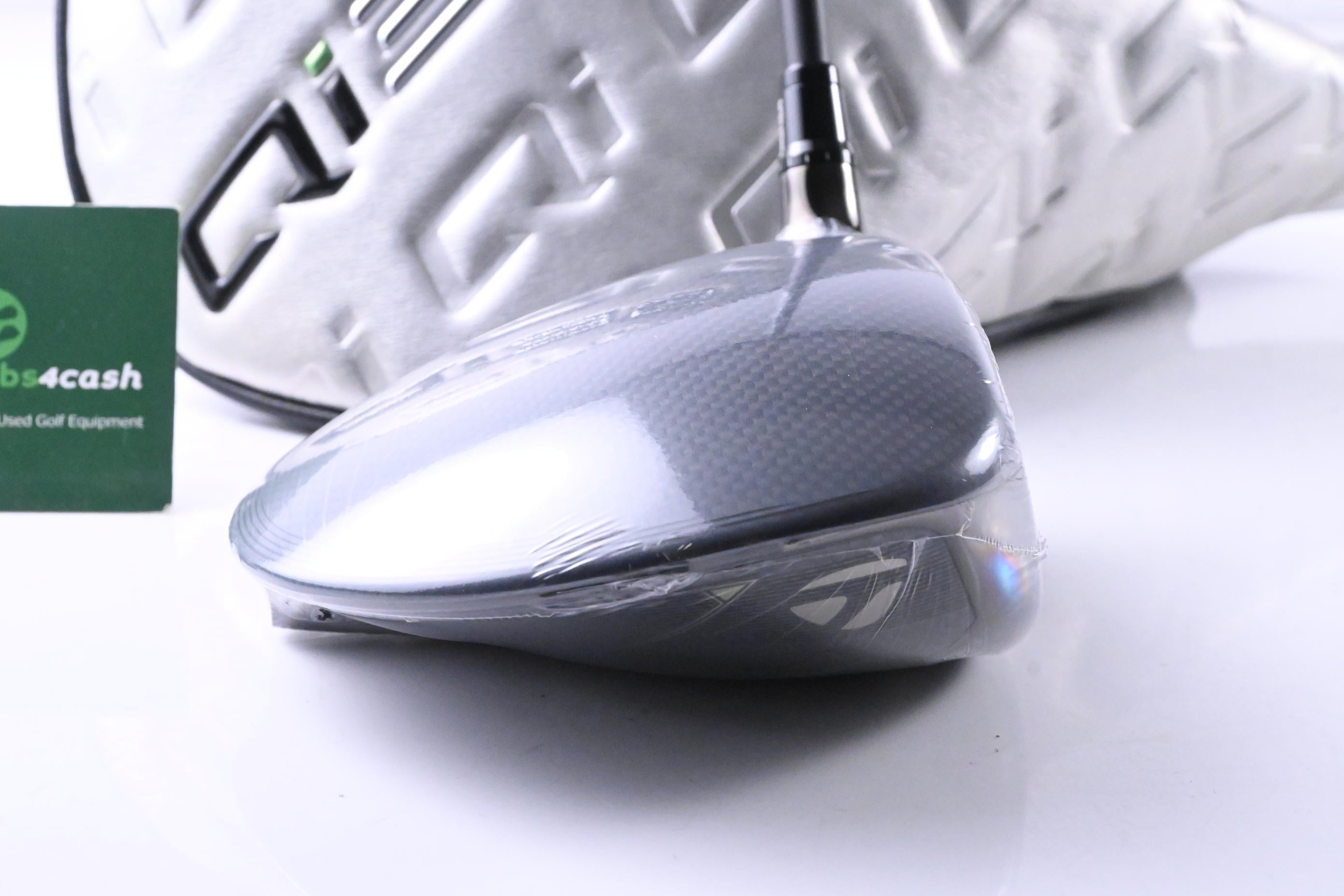 Taylormade Qi35 Driver / 10.5 Degree / Regular Flex Ventus TR Blue 25' 5 Shaft