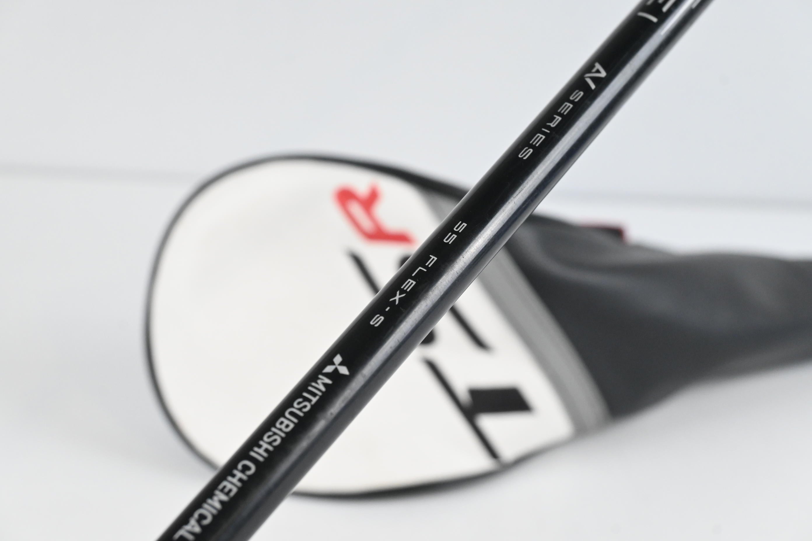 Titleist TSR3 Driver / 10 Degree / Stiff Flex Tensei AV Blue 55 Shaft