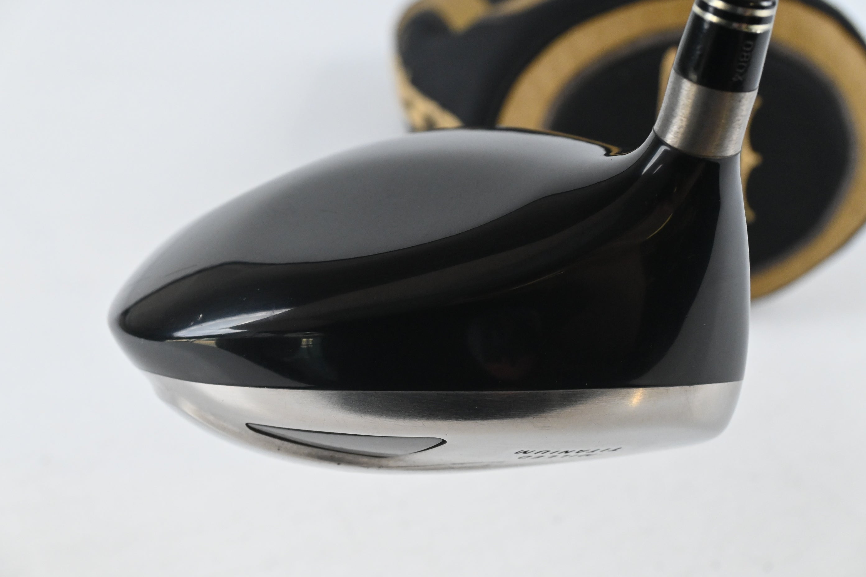 Left Hand Cobra SZ Driver / 10.5 Degree / Regular Flex Graphite Design YS-5.1 55