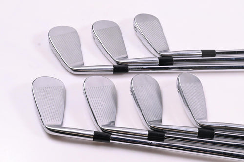 Taylormade P.7CB Irons / 4-PW / X-Flex N.S.Pro Modus3 Tour 120 Shafts