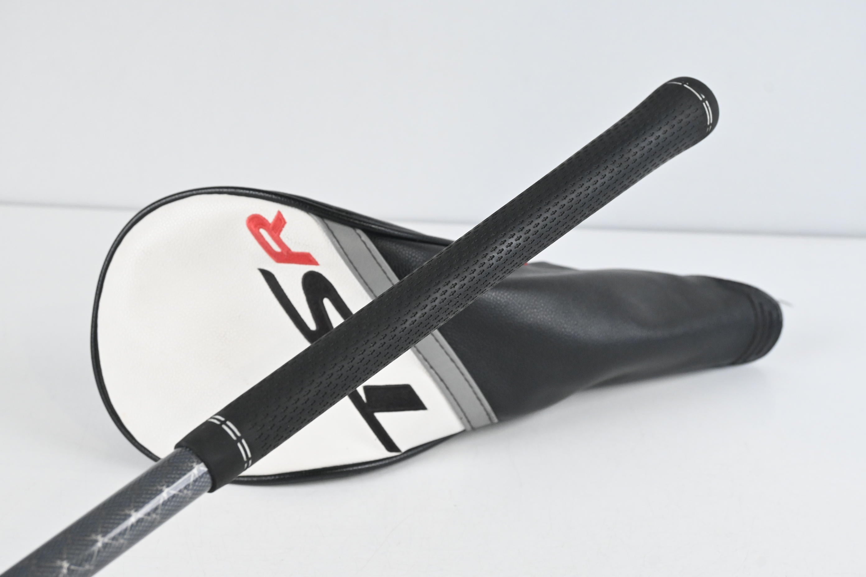 Titleist TSR3 Driver / 10 Degree / Stiff Flex Tensei AV Blue 55 Shaft