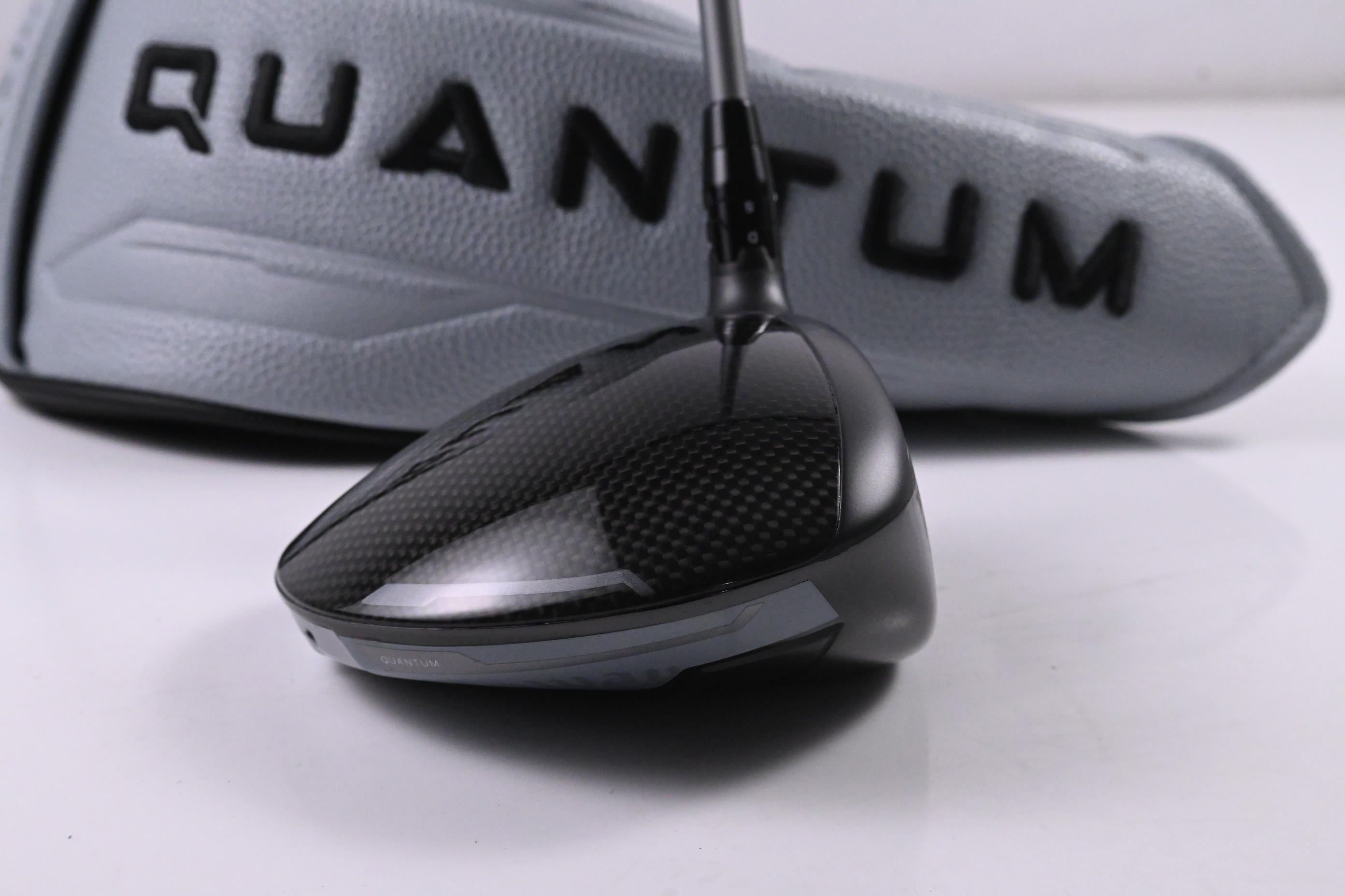 Callaway Quantum Max Driver / 10.5 Degree / Stiff Flex Denali Frost Silver 50