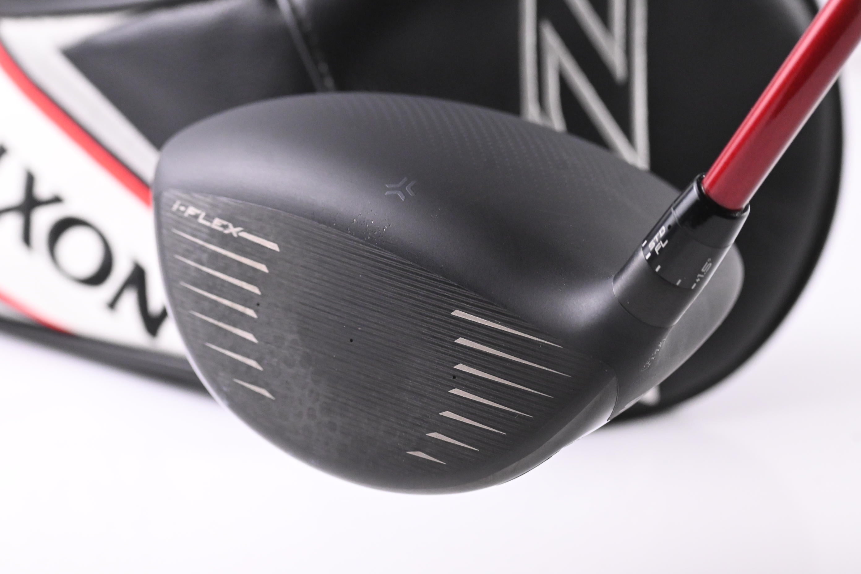 Srixon ZXi Max Driver / 10.5 Degree / Regular Flex Denali Red 50 Shaft