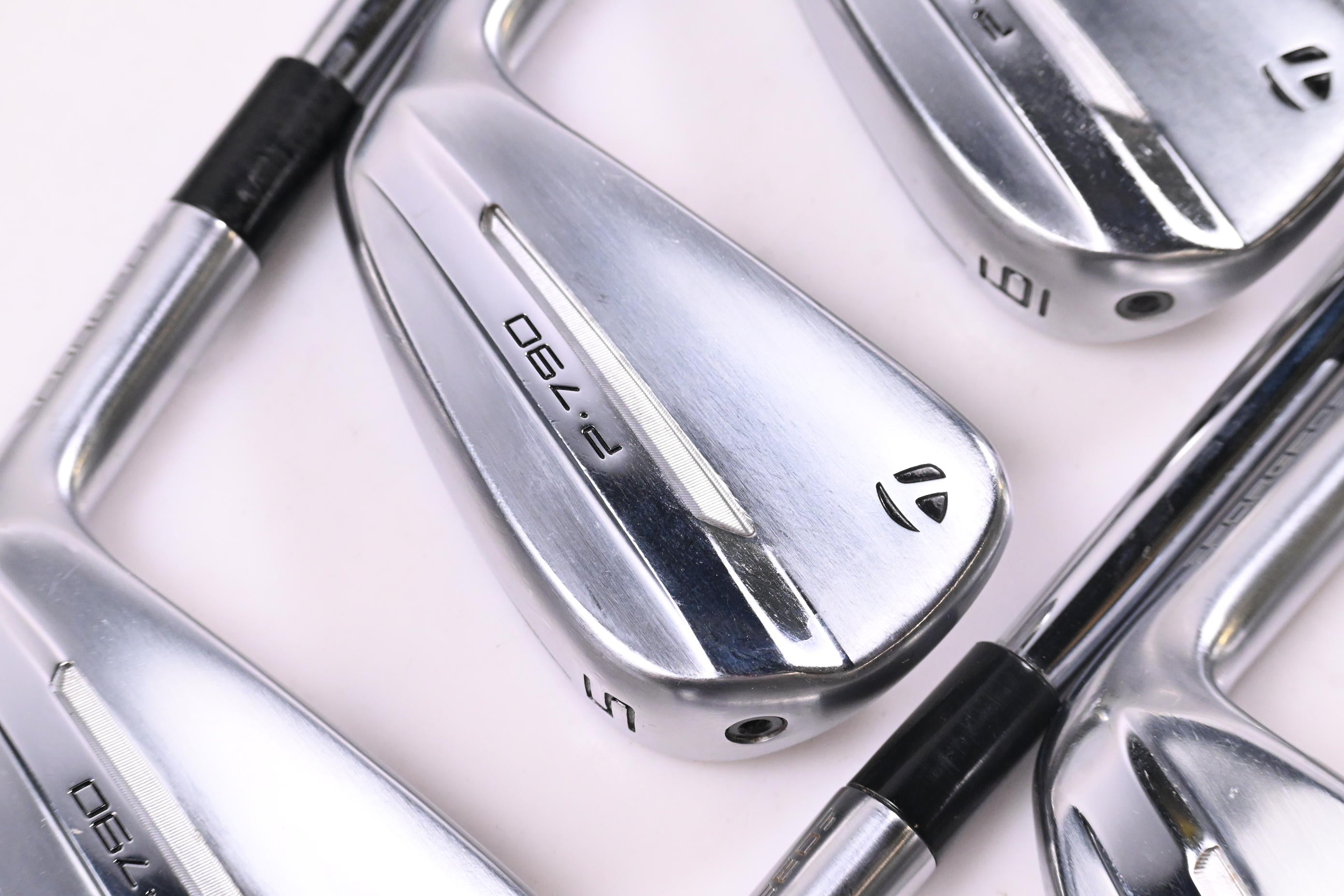 Taylormade P790 2025 Irons / 4-PW+GW / Stiff Flex Dynamic Gold MID 115 Shafts