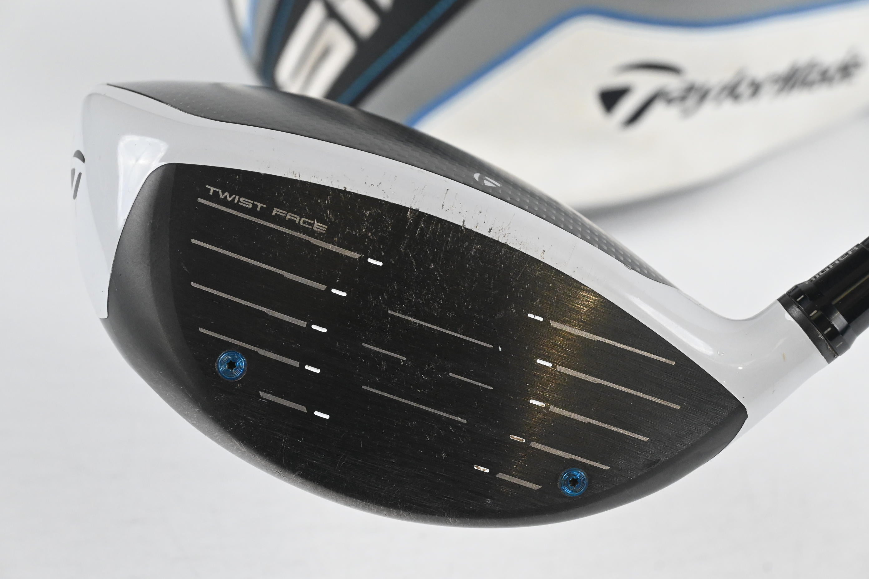Taylormade SIM Driver / 9 Degree / Stiff Flex Aldila Rogue Silver 60 Shaft