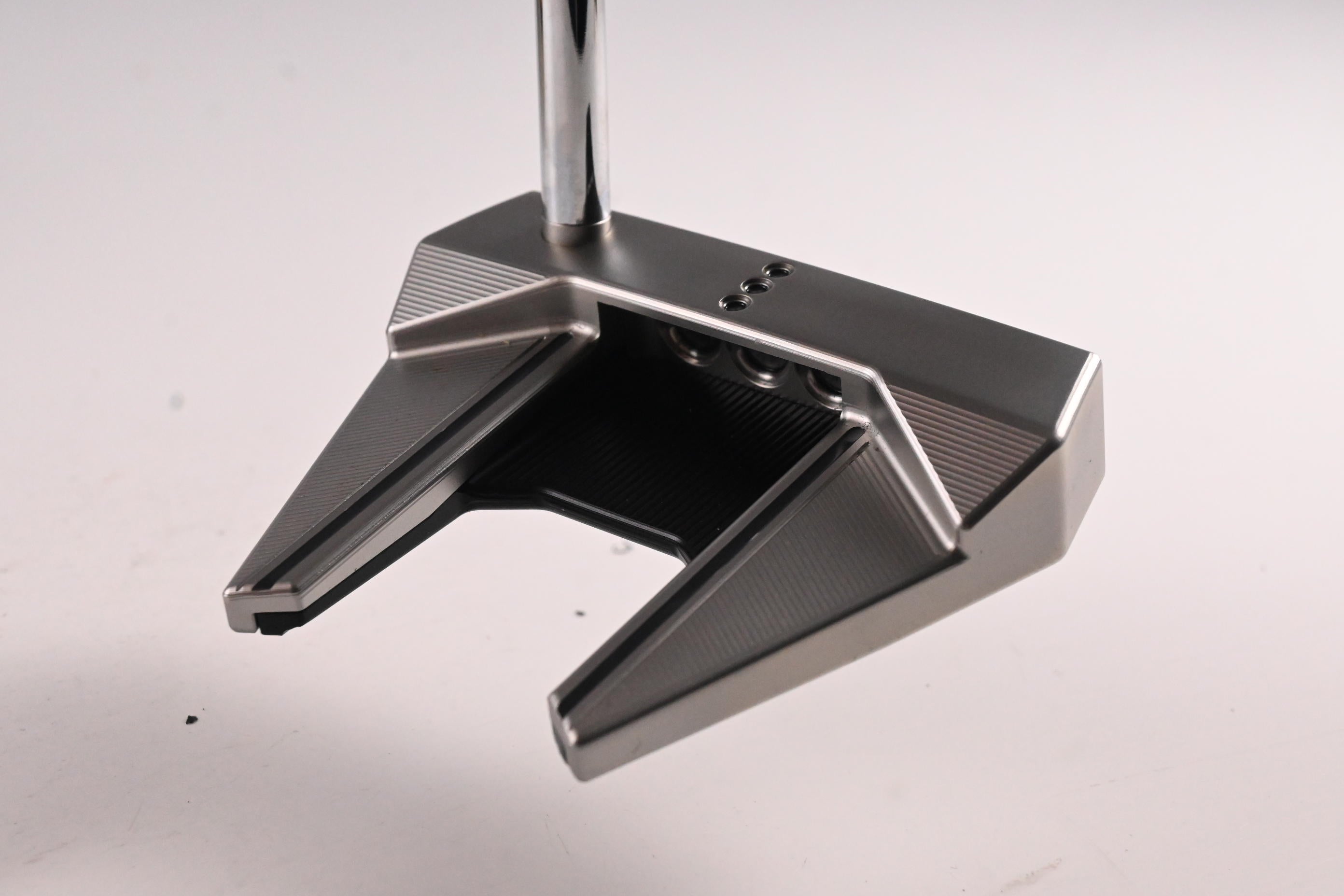 Scotty Cameron 2024 Phantom 7 Putter / 34 Inch