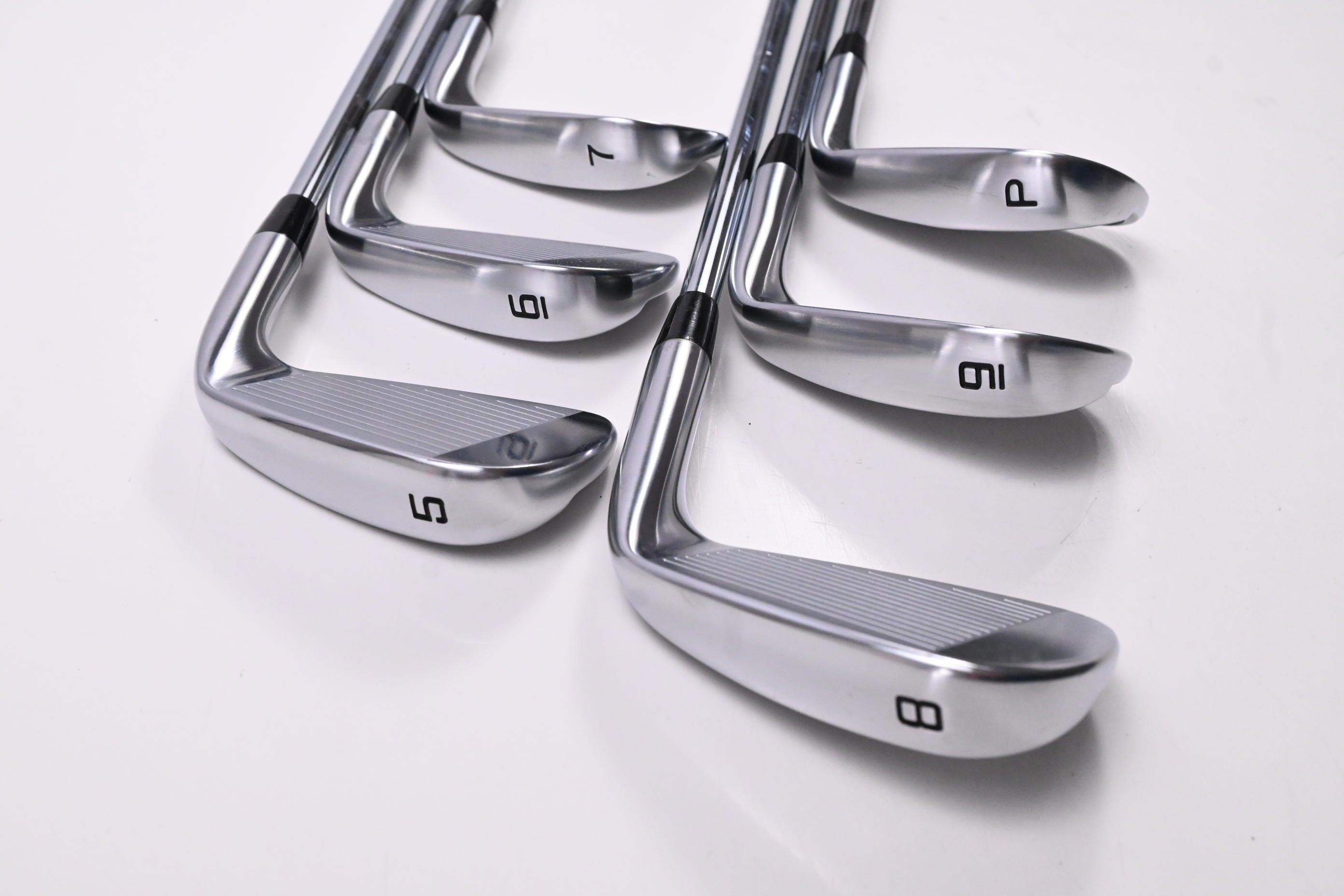 Left Hand Cobra King Tour 2023 Irons / 5-PW / Regular Flex KBS Tour Lite Shafts