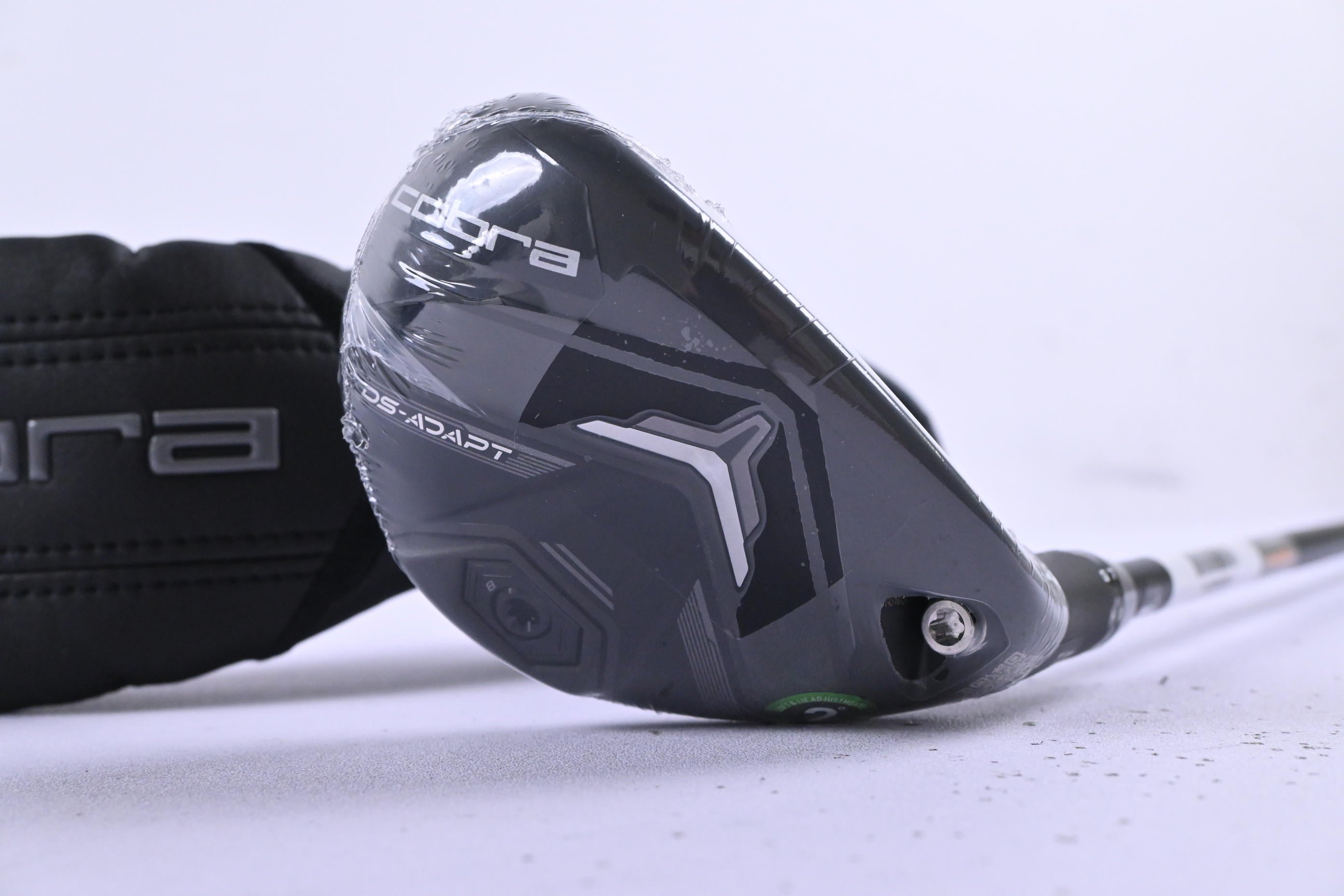 Cobra DS-Adapt #4 Hybrid / 21 Degree / Regular Flex KBS PGH 75 Shaft