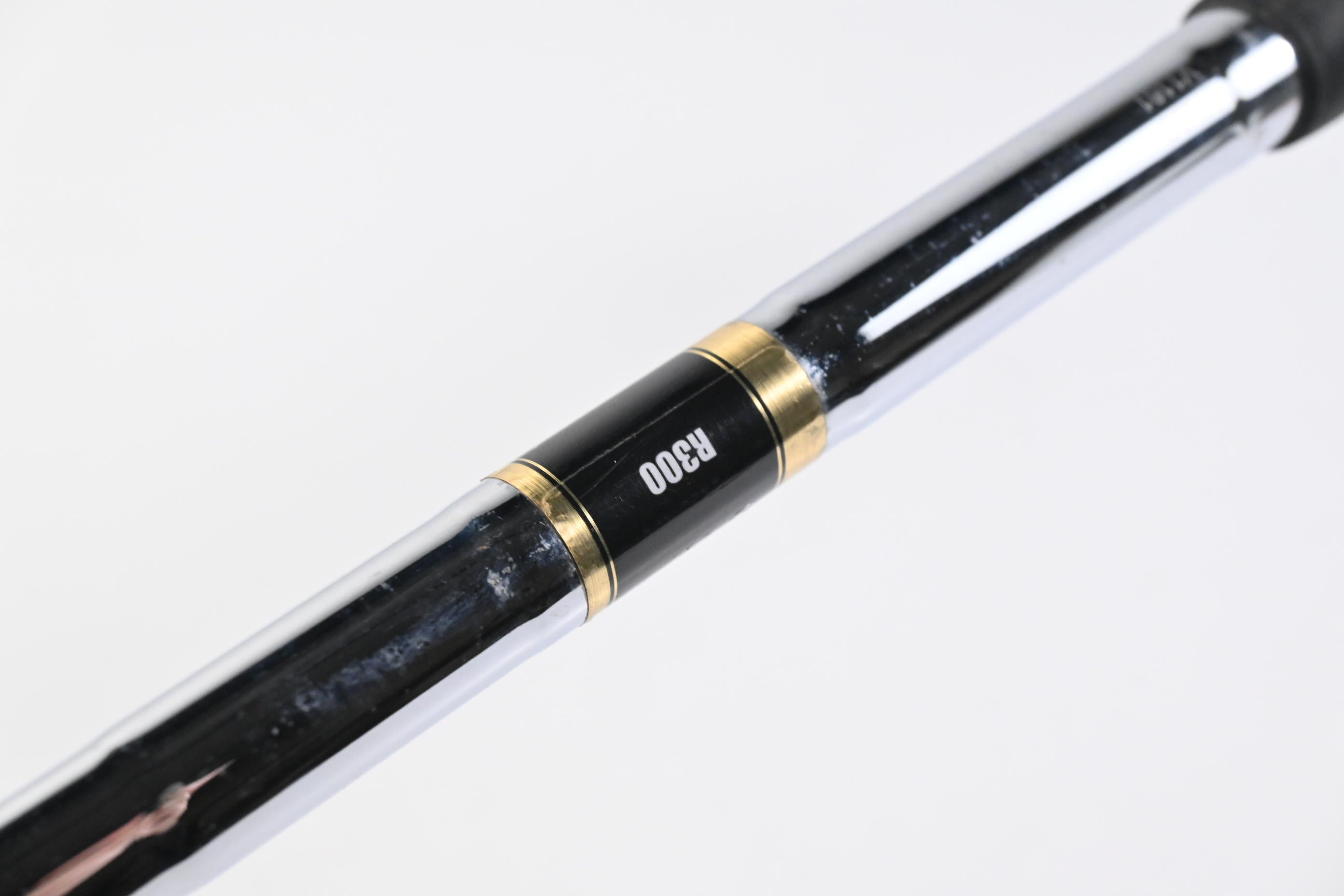 Mizuno JPX 825 Pro #6 Iron / Regular Flex Dynalite Gold XP R300 Steel Shaft
