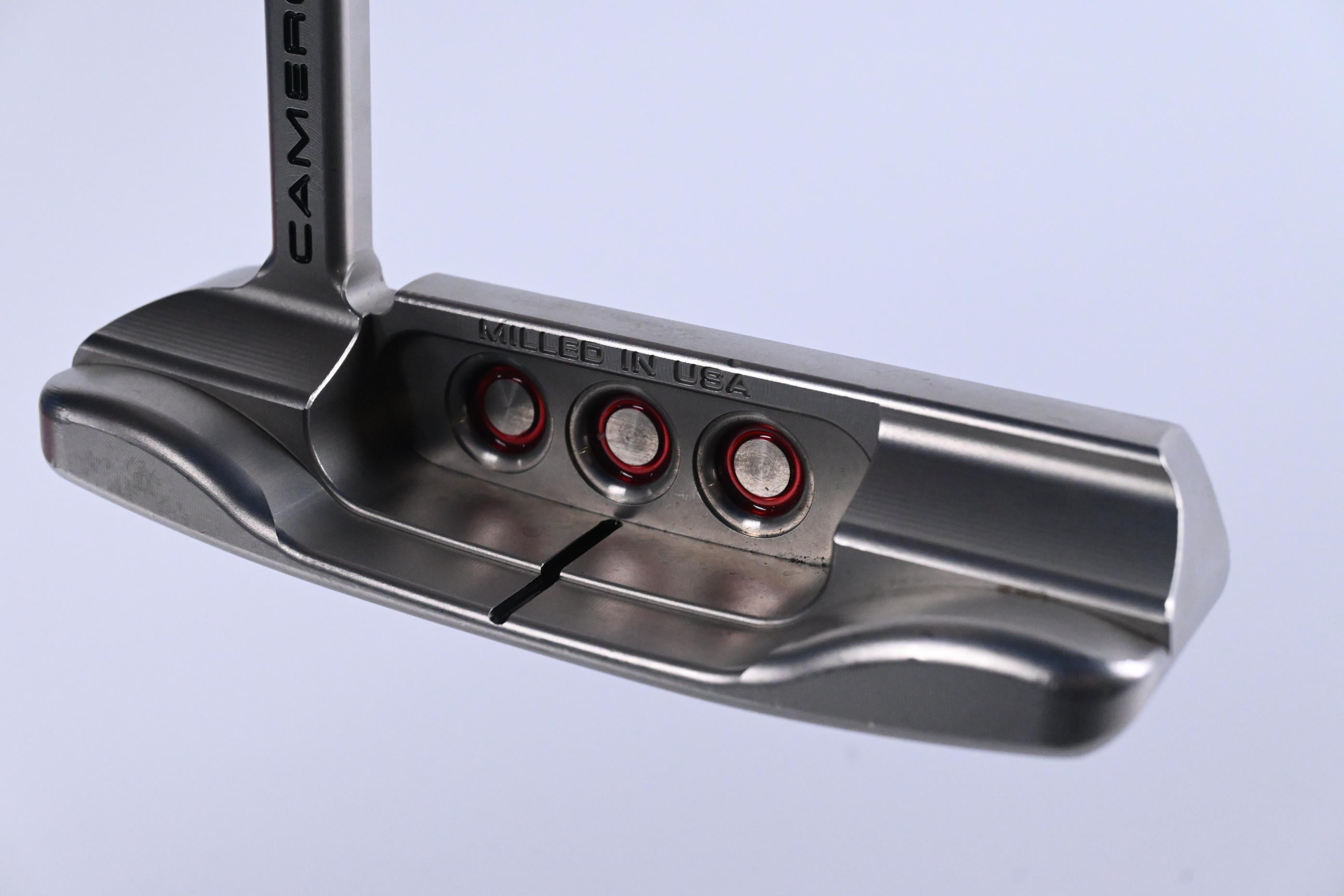 Scotty Cameron Special Select Newport Putter / 33 Inch