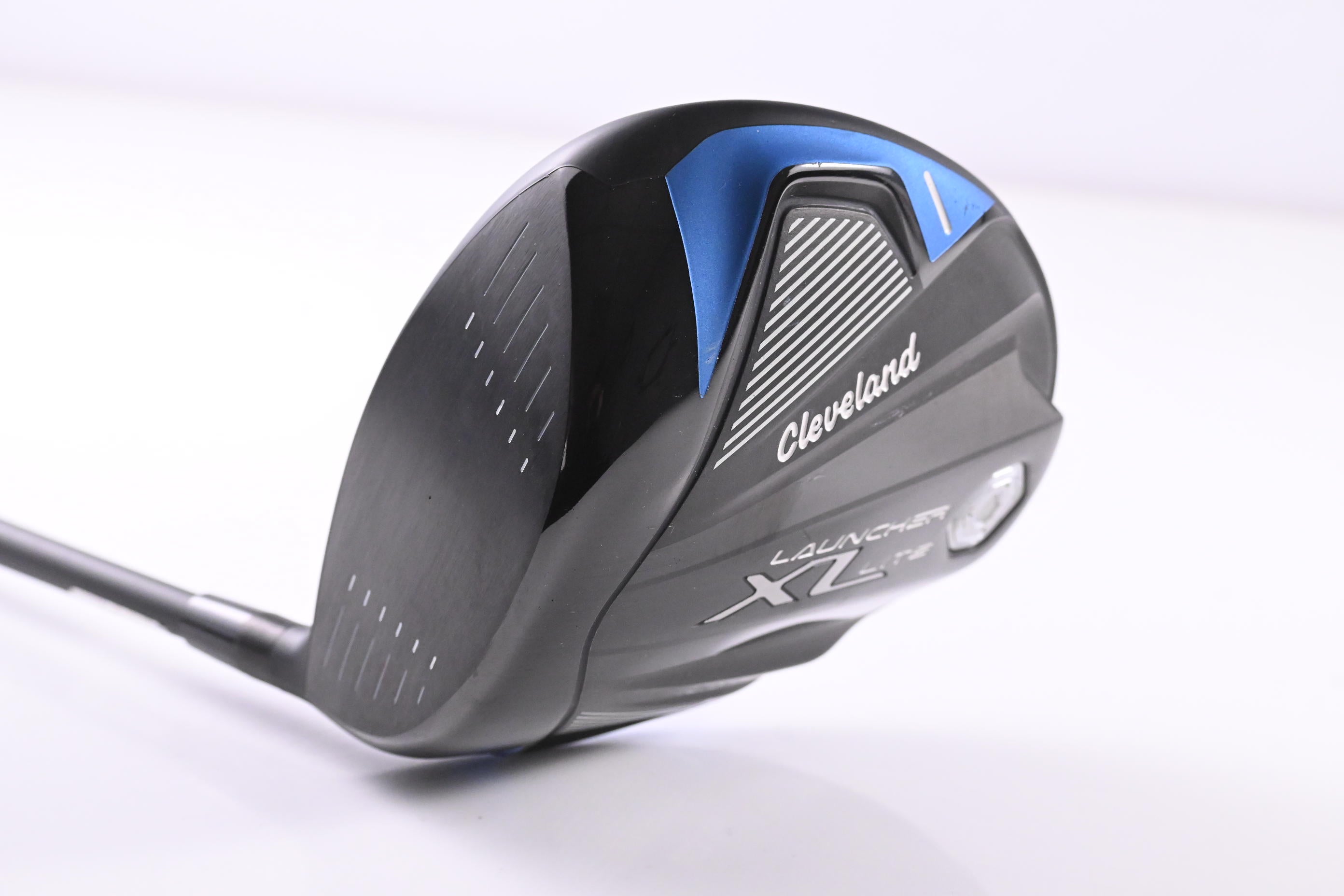 Left Hand Cleveland Launcher XL Lite Driver / 10.5 Degree / Regular Flex Cypher 40