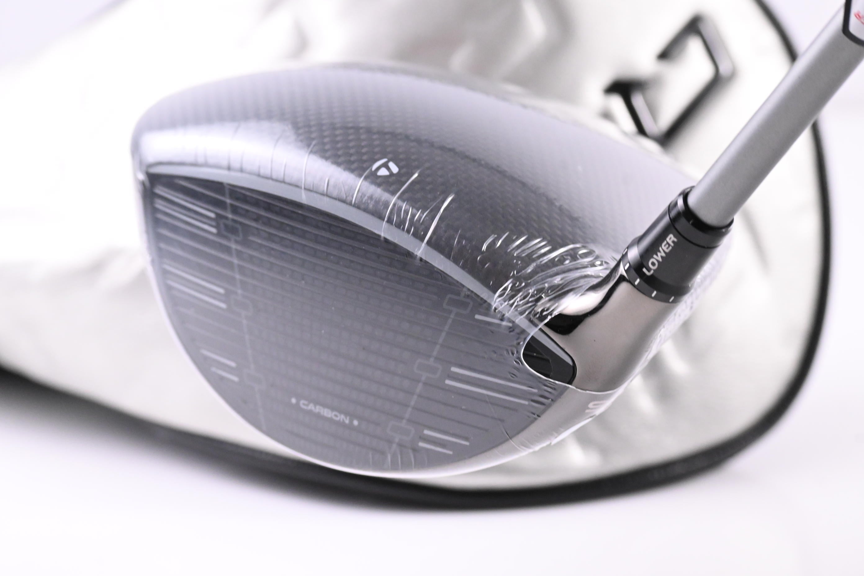 Taylormade Qi35 Driver / 10.5 Degree / Regular Flex Fujikura Air Speeder 50