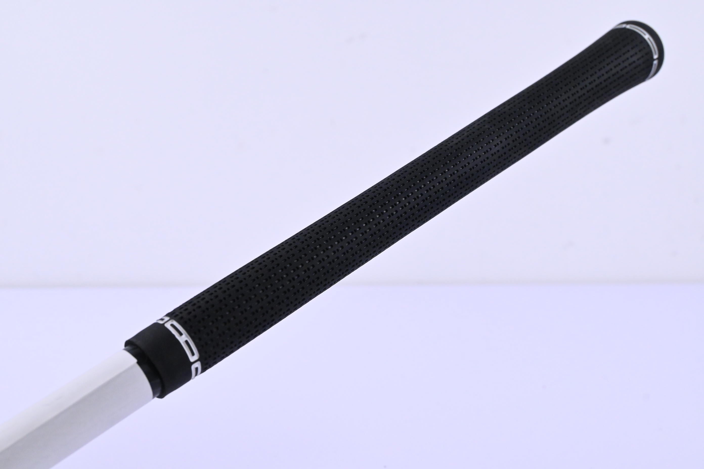 Titleist GT3 Driver / 8 Degree / Stiff Flex Project X Titan Black 60 Shaft