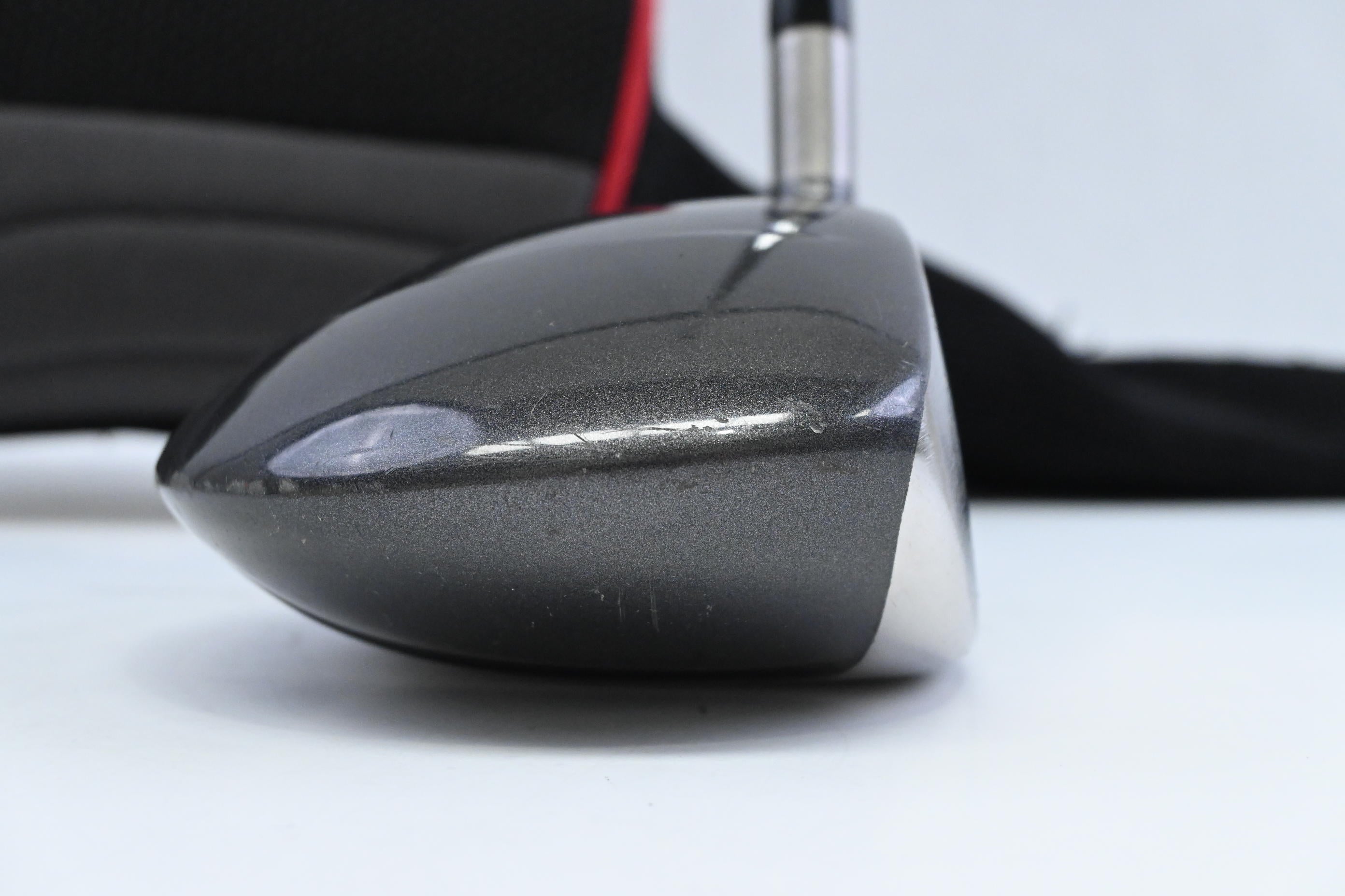 Taylormade 200 Steel Driver / 9.5 Degree / Stiff Flex Taylormade 90 Shaft