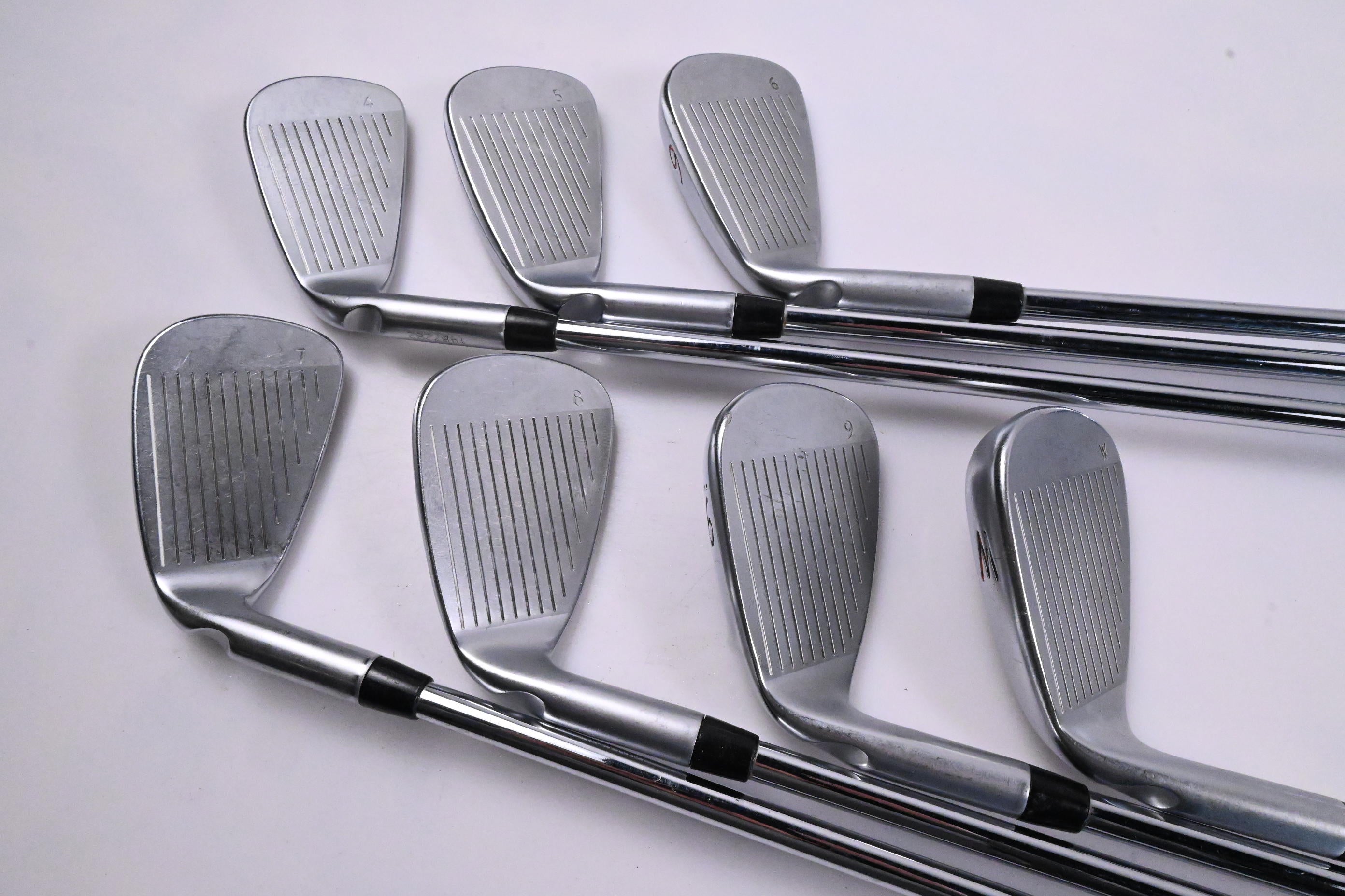 Ping i25 Irons / 4-PW / Black Dot / Regular Flex Ping CFS Shafts