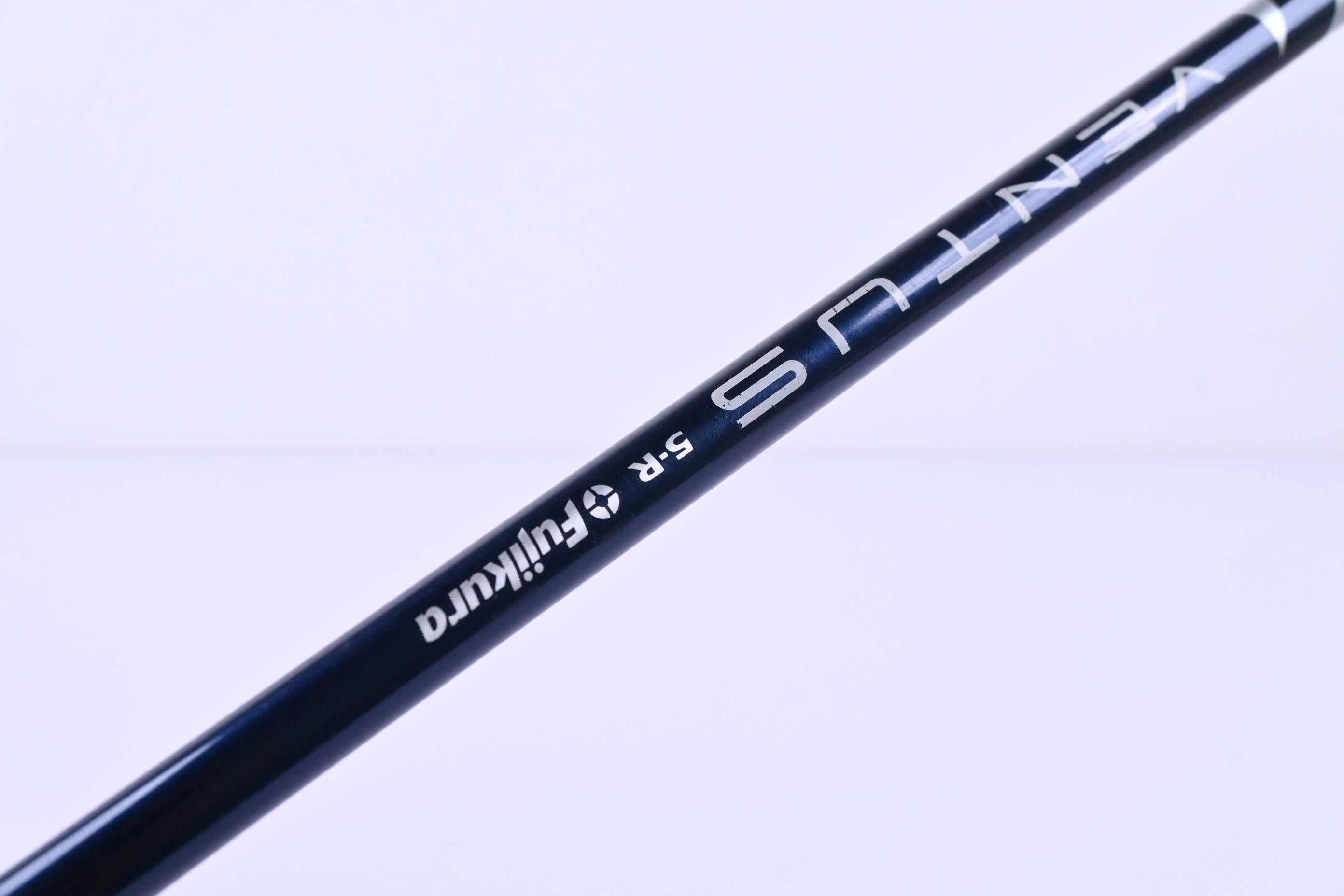 Taylormade SIM2 Max Driver / 10.5 Degree / Regular Flex Fujikura Ventus Blue 5